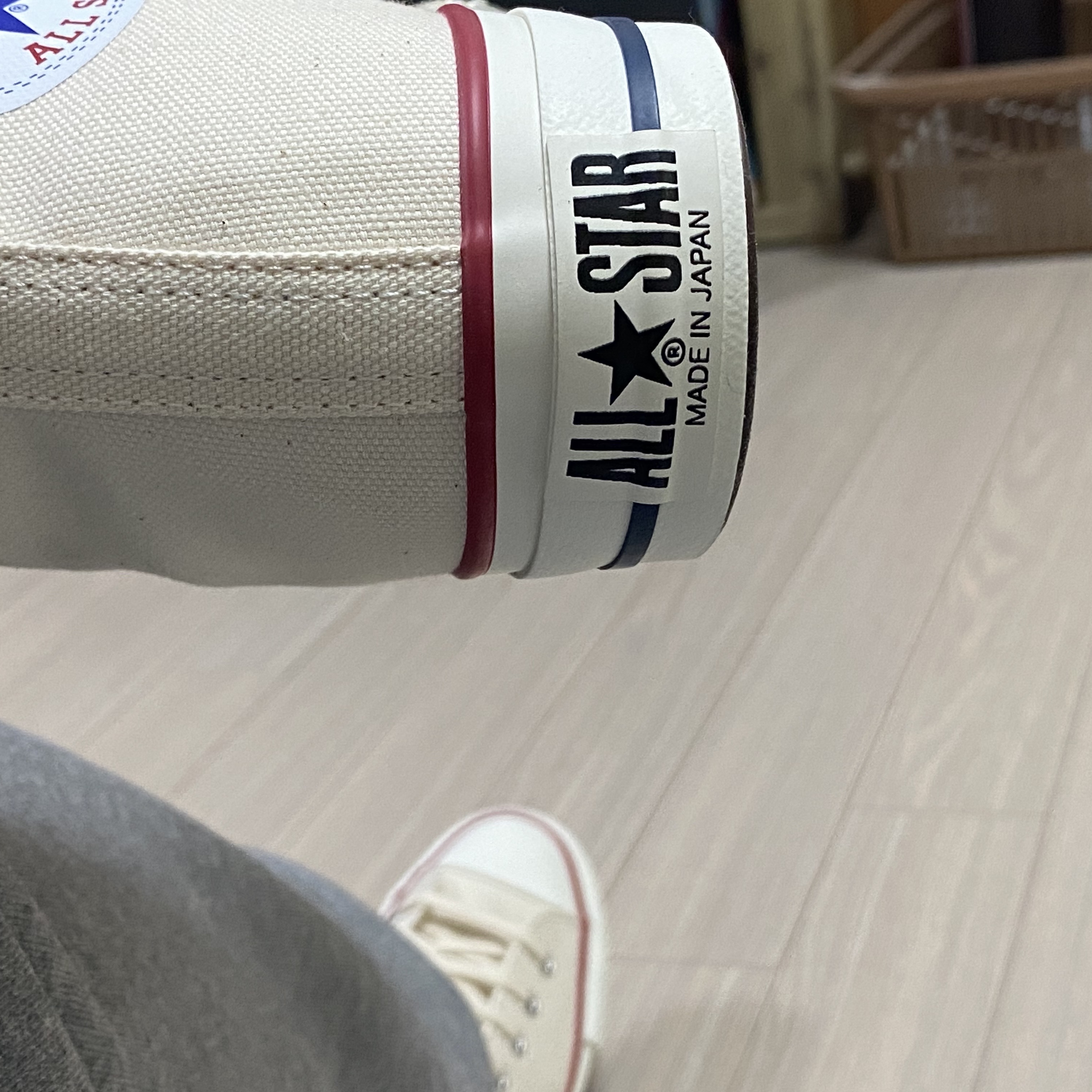 Converse Chuck Taylor All Star J Vintage 50 High Natural White 착용 스타일 - 2
