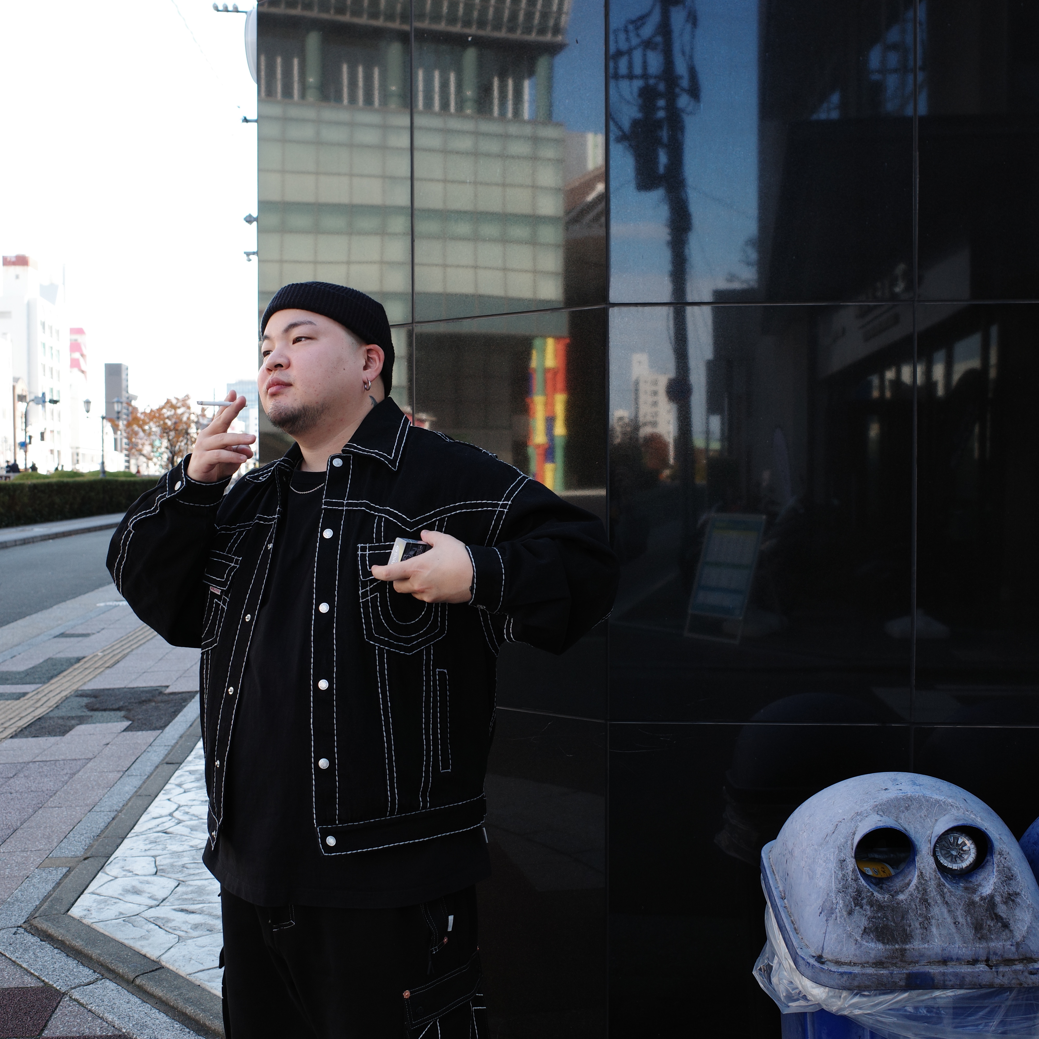 True Religion Big T Origin Trucker Jacket Black 착용 스타일 - 1