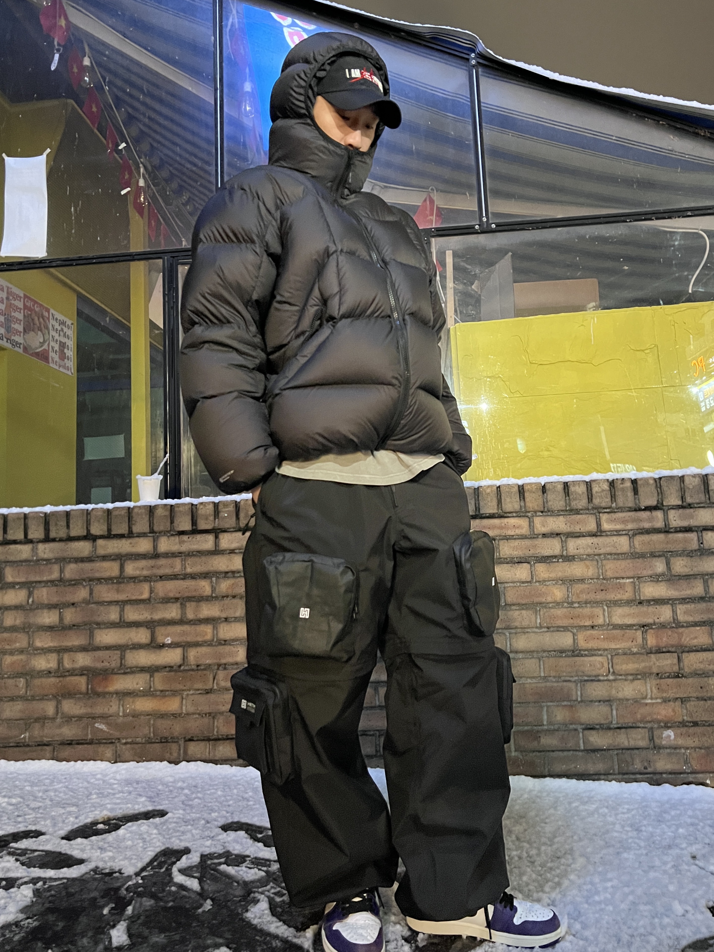 Palace Pertex Frost Balaclava Puffa Black - 22FW, HRTM M103  Zip-Off 3L Pants Black 착용 스타일 - 1