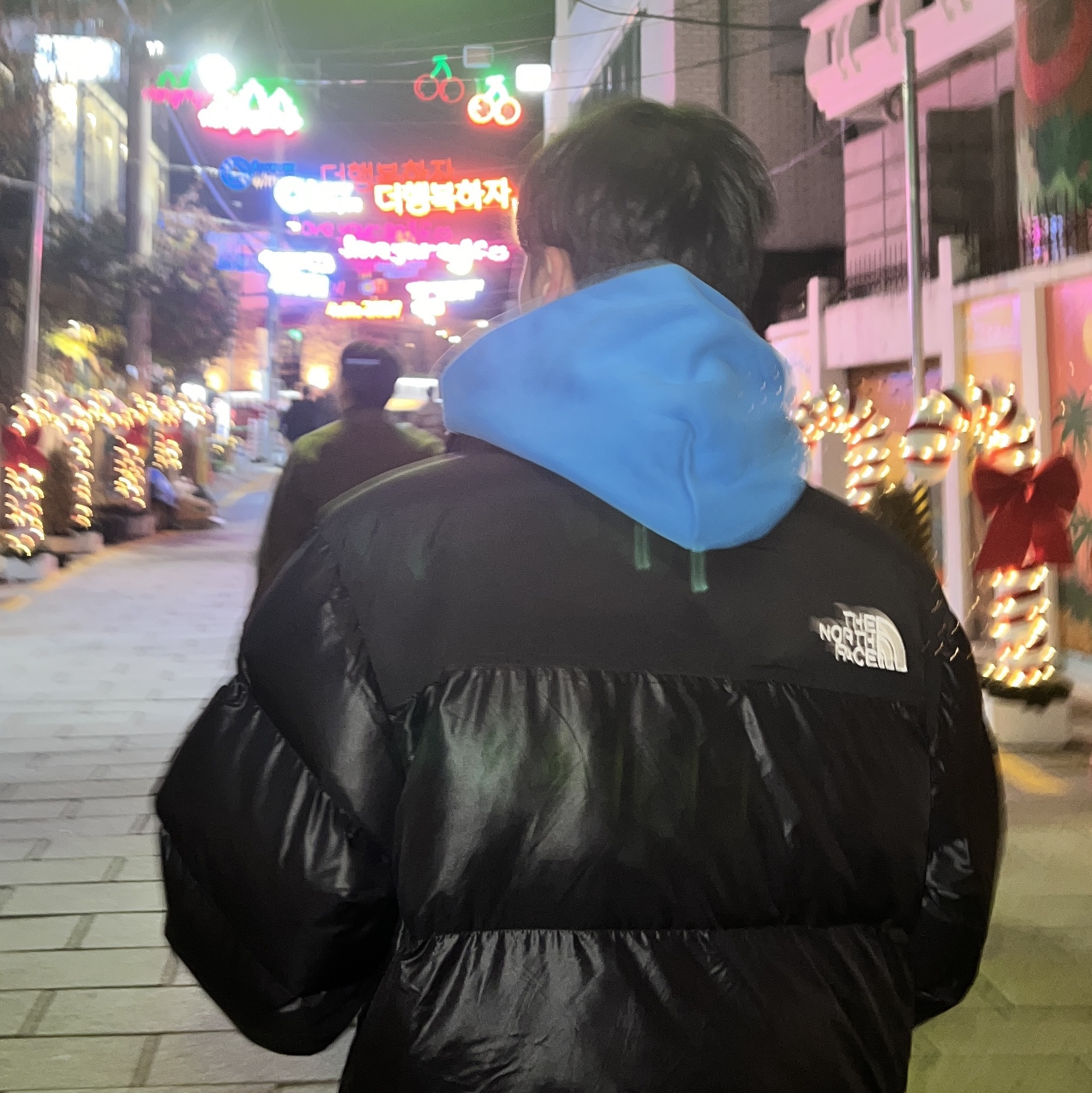 The North Face On Ball Jacket Black 착용 스타일
