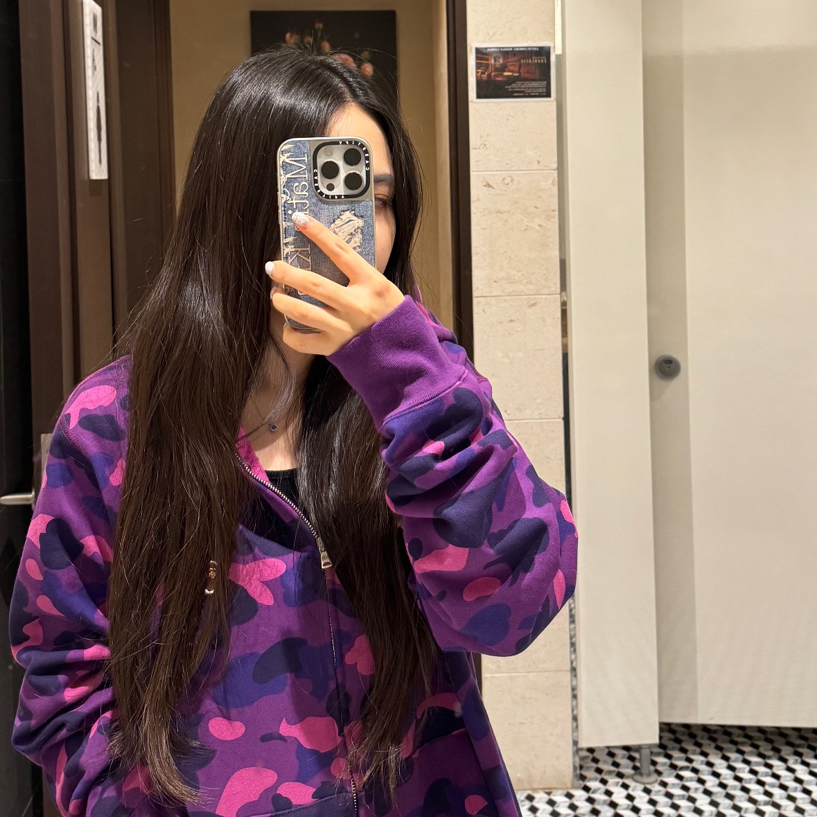 Casetify x Matin Kim iPhone Destroyed Denim Magsafe Mirror Case Silver, BAPE Color Camo Ape Head One Point Full Zip Hoodie Purple 착용 스타일
