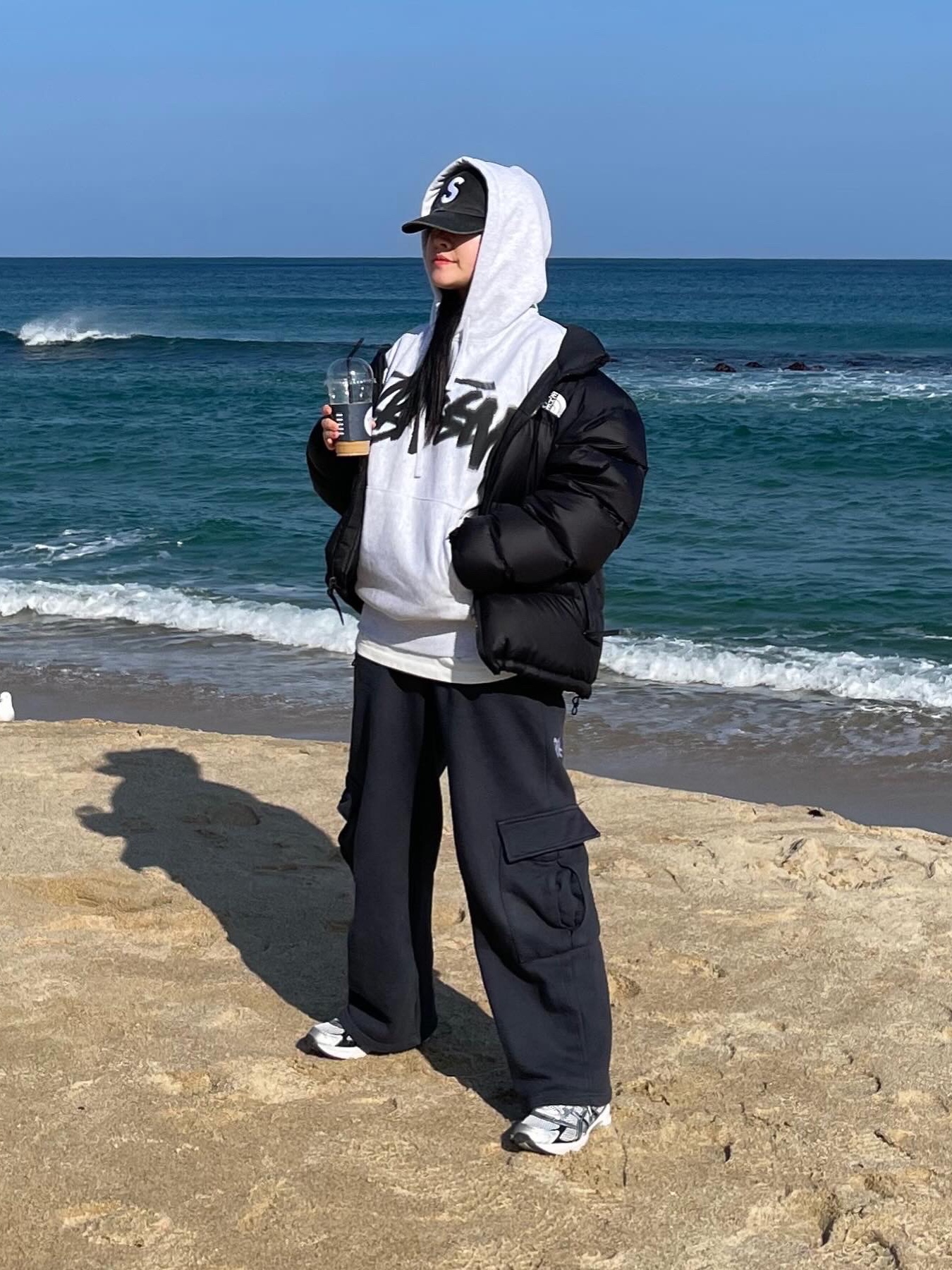 Supreme Pigment Print S Logo 6-Panel Black - 23FW, Stussy Dizzy Stock Hoodie Ash Heather 착용 스타일 - 1