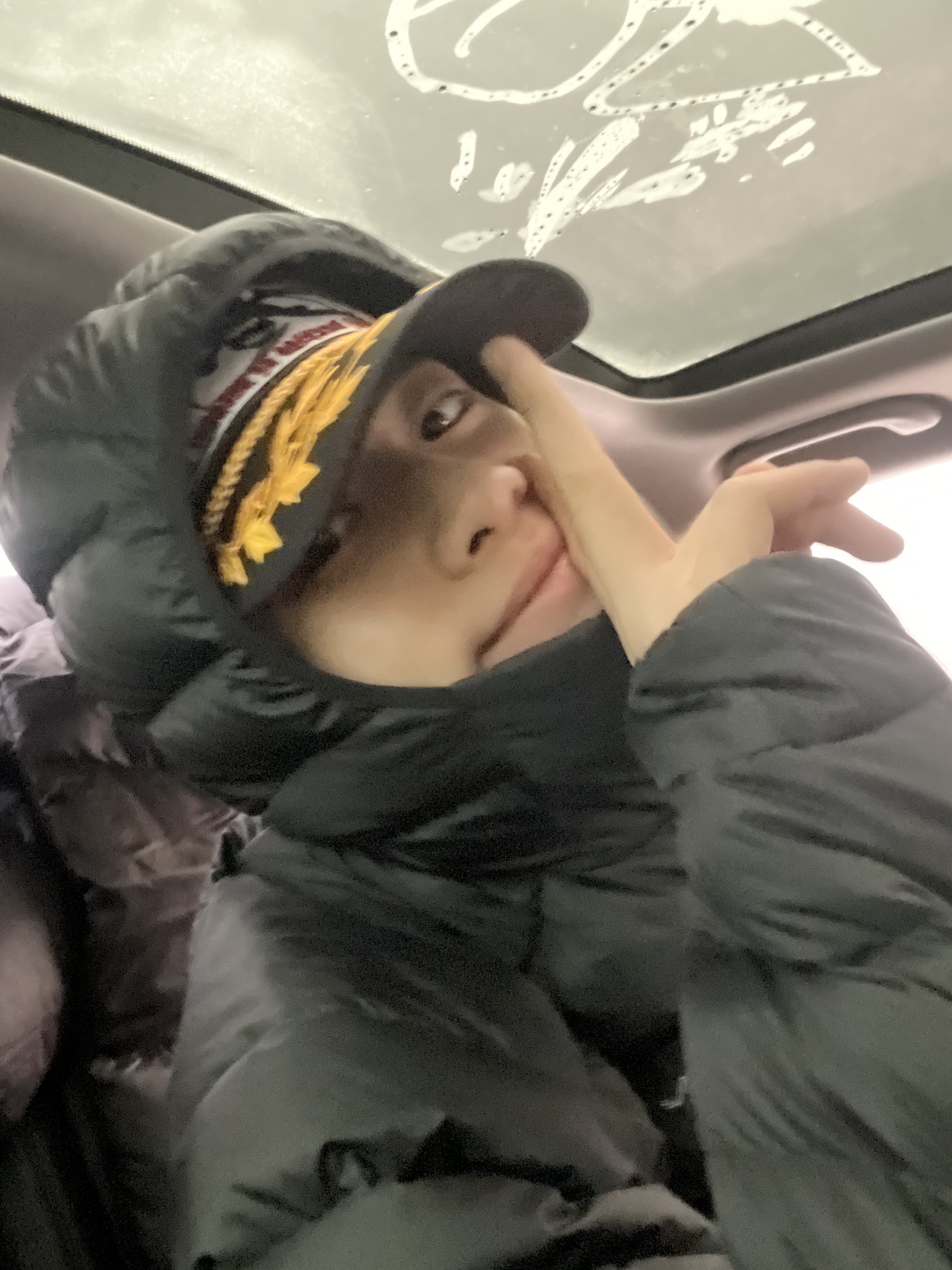 Arc'teryx Cerium Hoody Black 착용 스타일 - 3