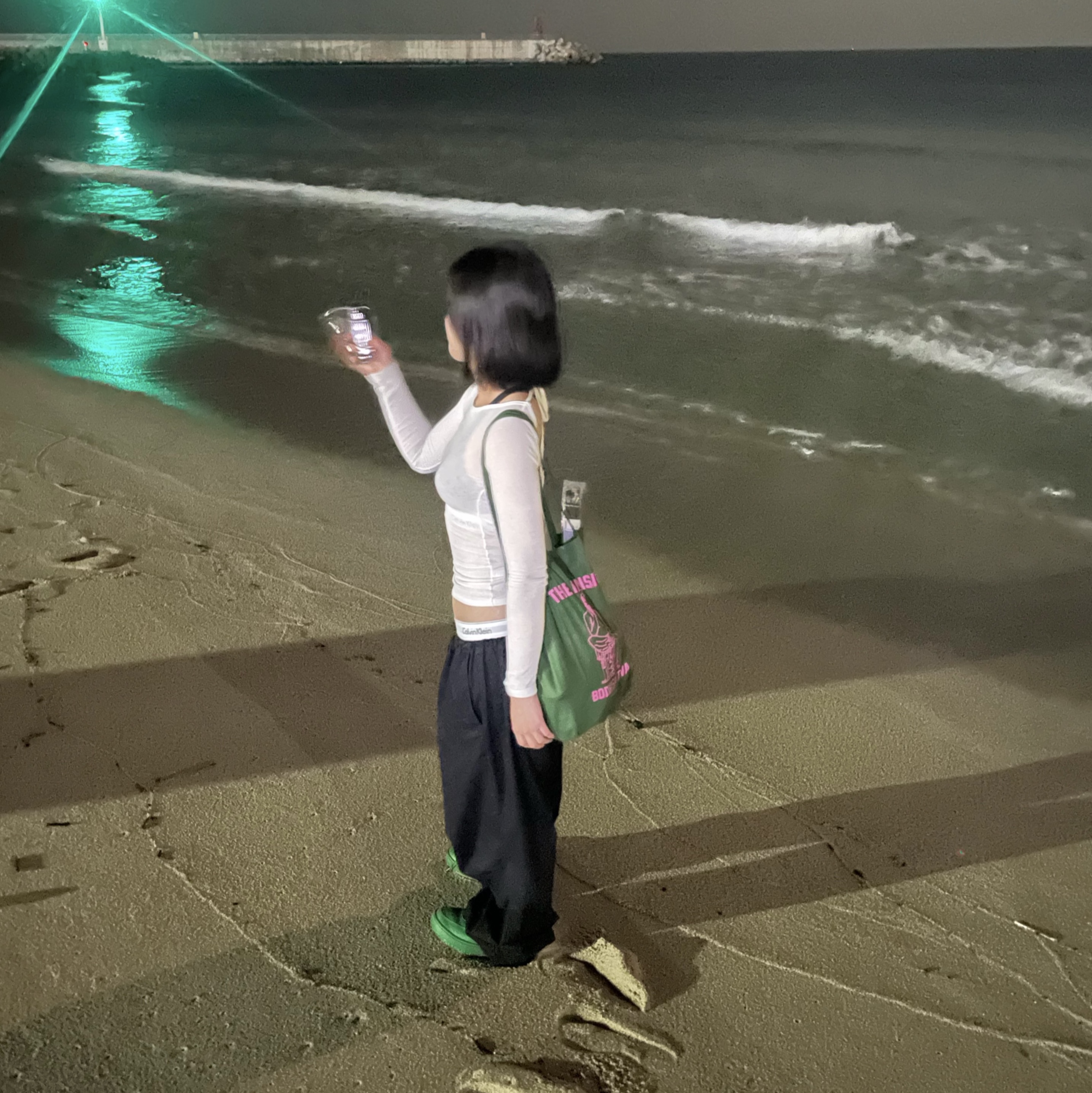 나이키 x 앰부쉬 에어포스 1 로우 SP 파인 그린 앤 시트론 착용 스타일 - 2