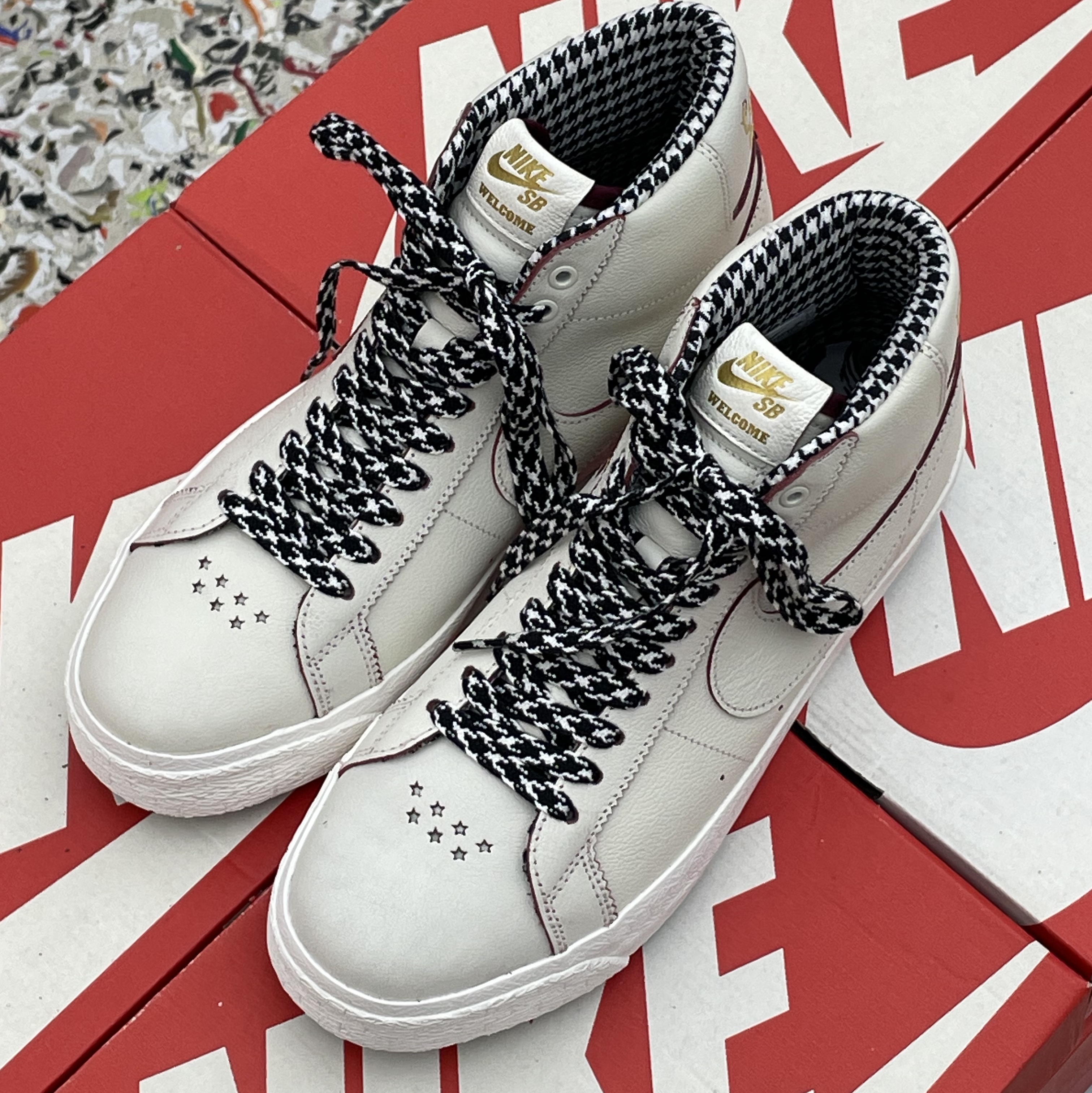 Nike x Welcome Skateboarding SB Zoom Blazer Mid Sail 착용 스타일