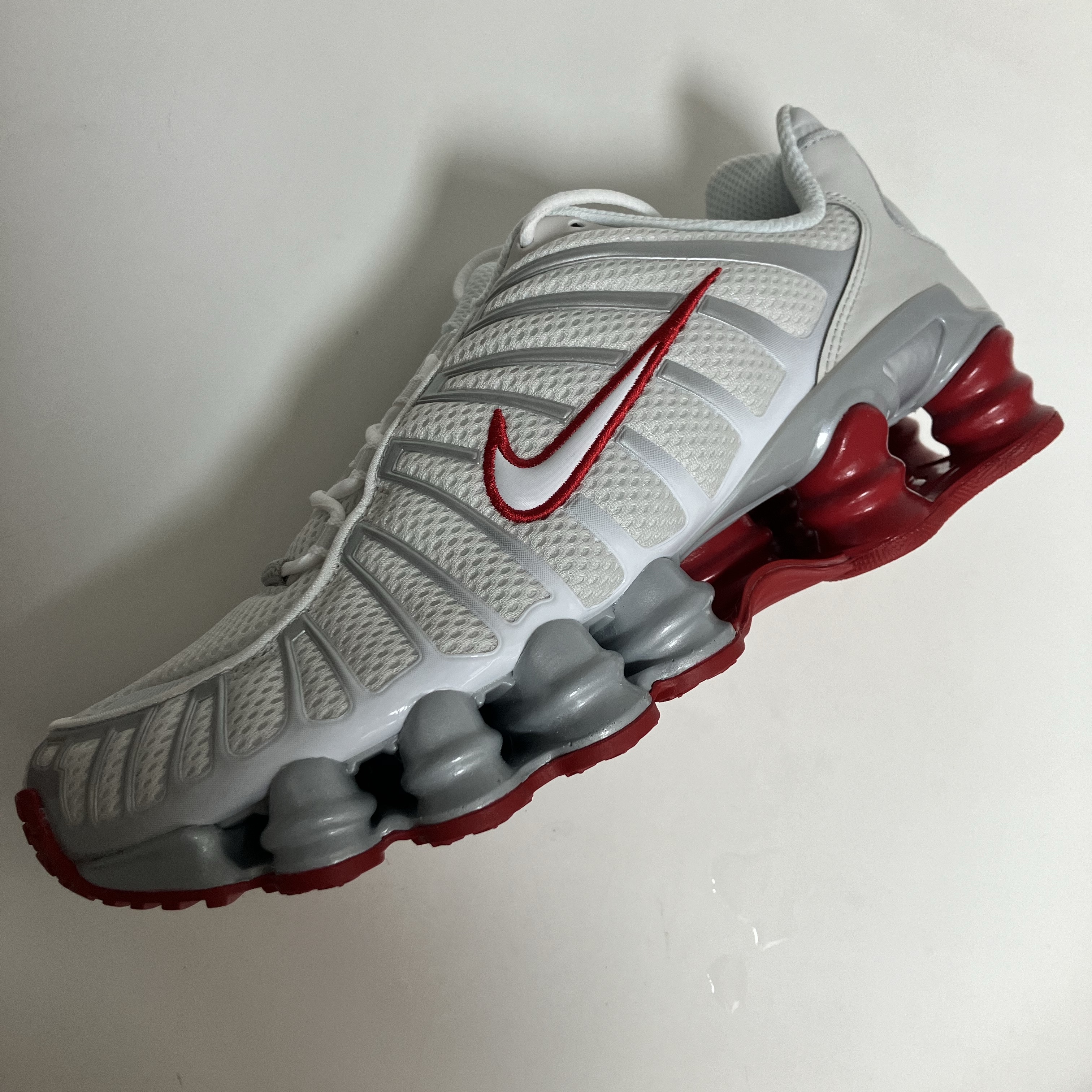(W) Nike Shox TL Platinum Tint 착용 스타일