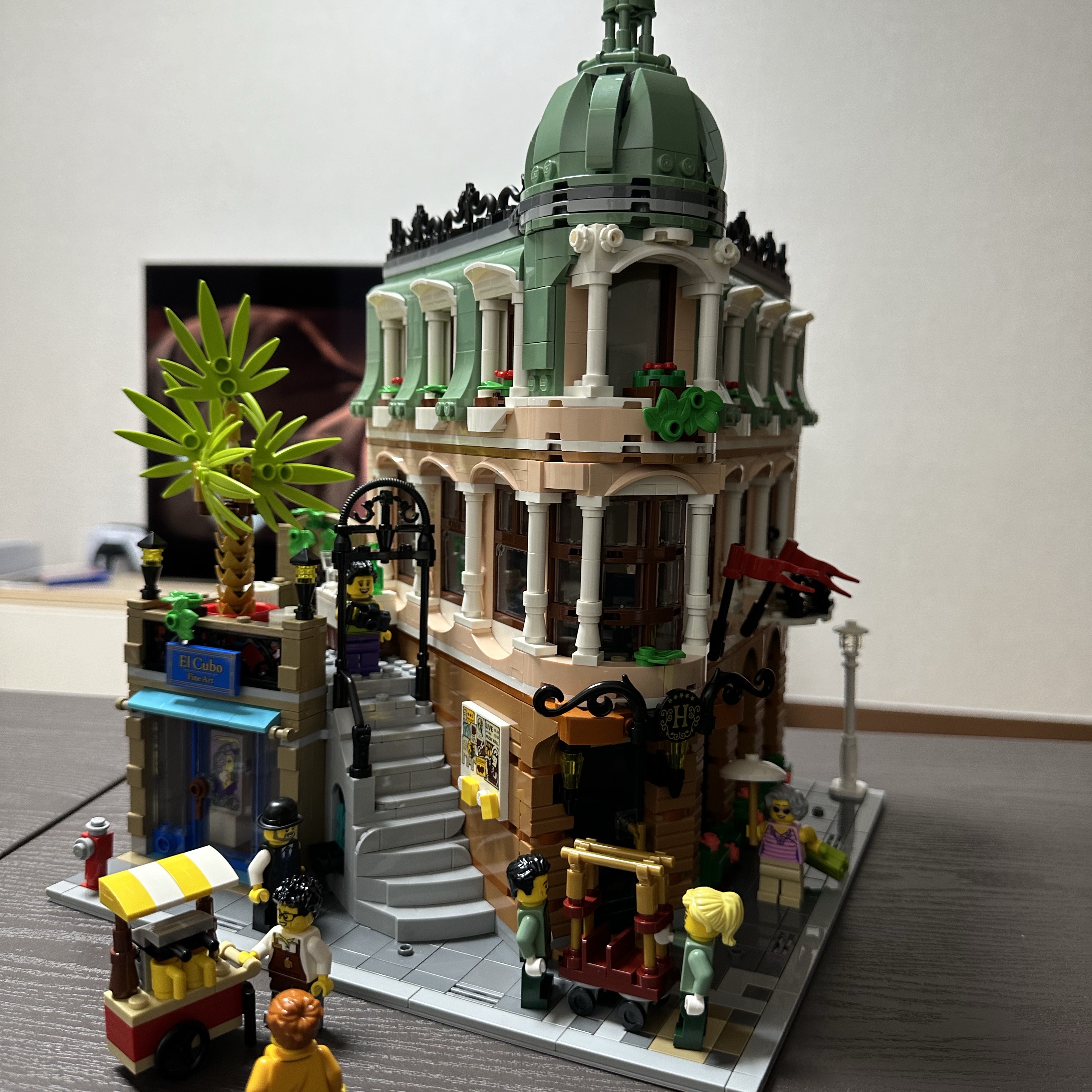 Lego Boutique Hotel 착용 스타일 - 2