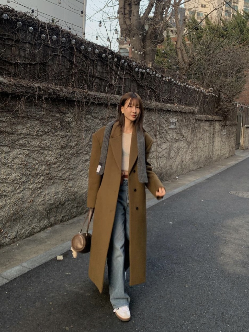 Adidas Samba OG Cloud White 착용 스타일