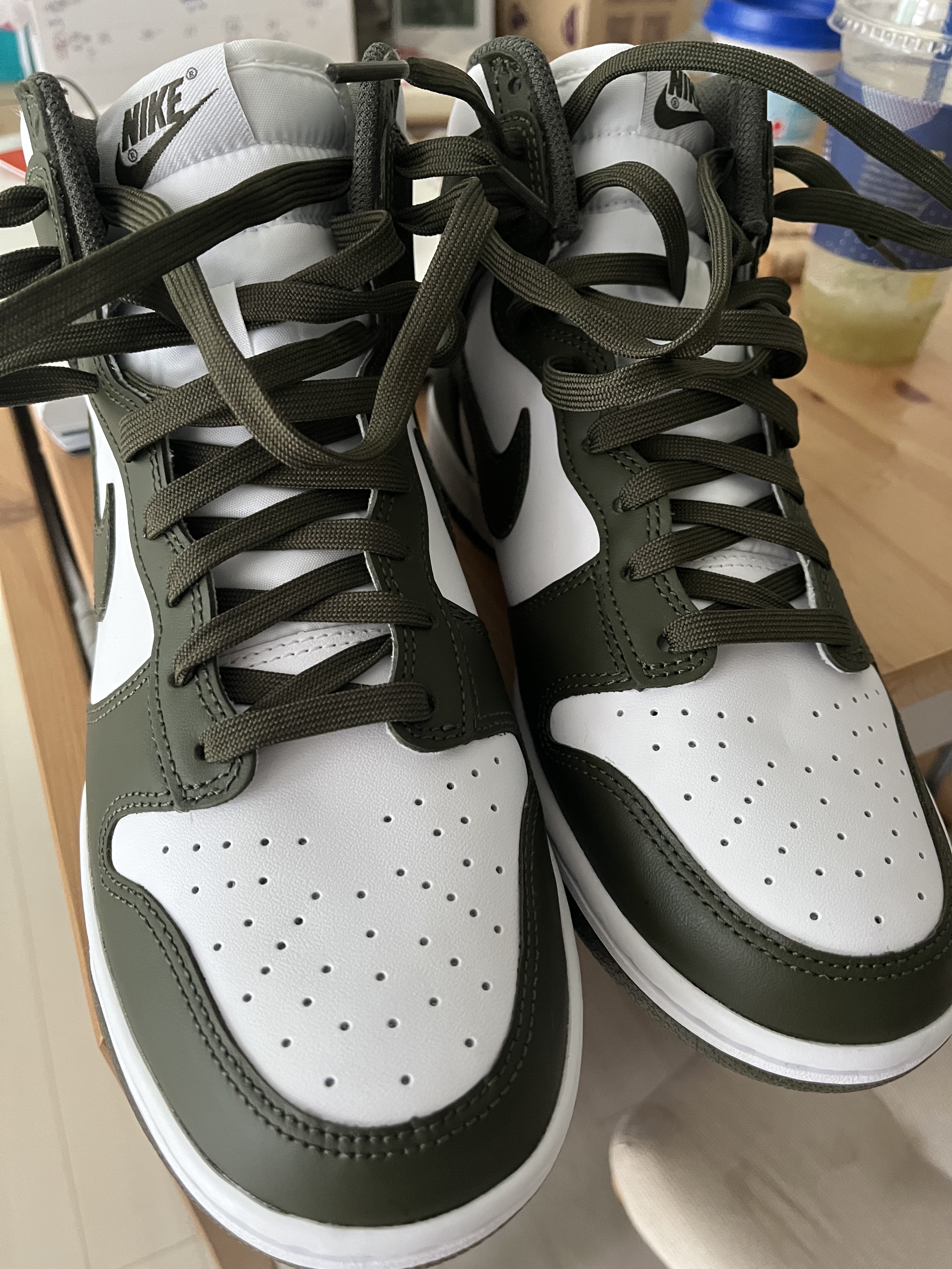 Nike Dunk High Retro Championship Khaki 착용 스타일 - 1