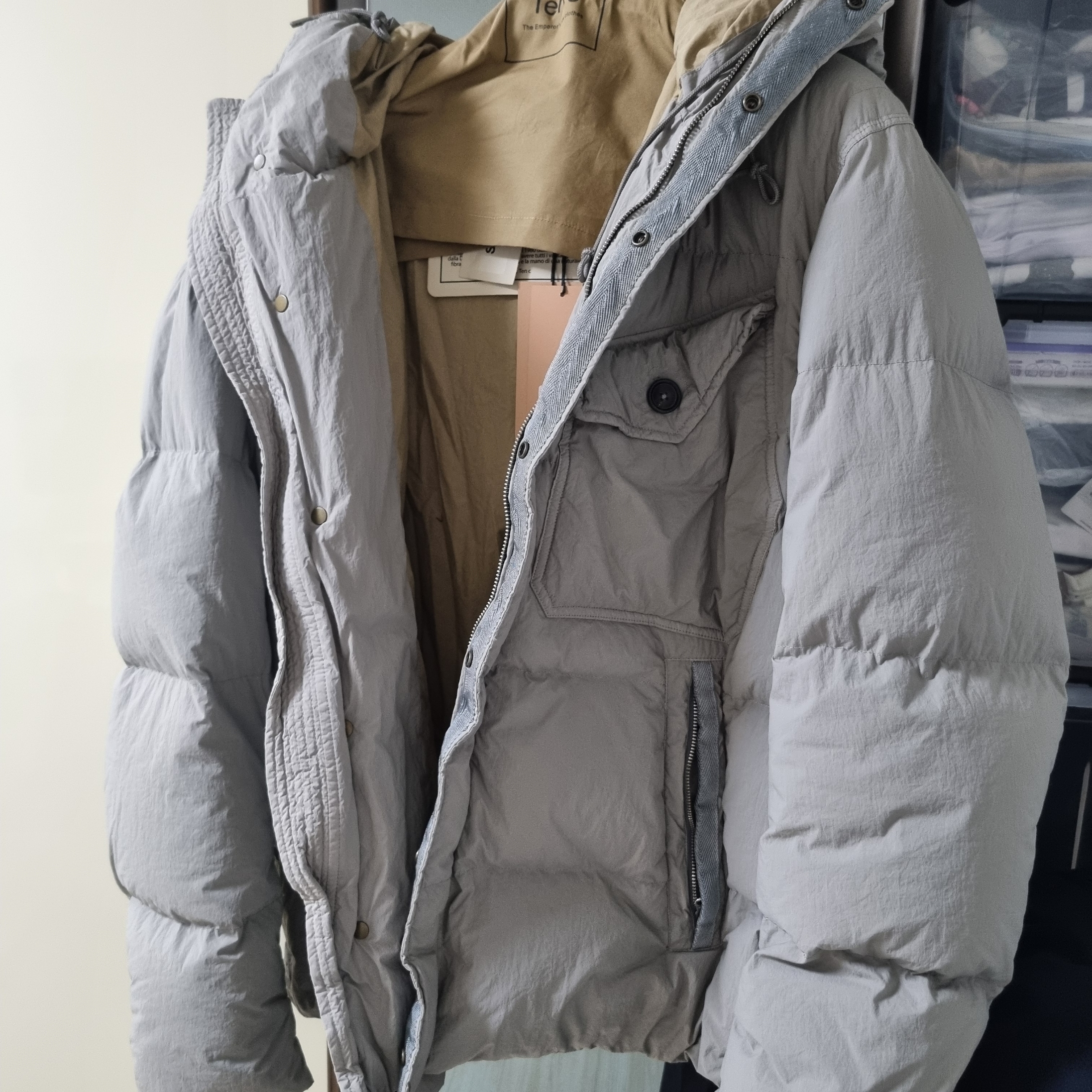 Ten C Survival Down Jacket Grey 착용 스타일 - 2
