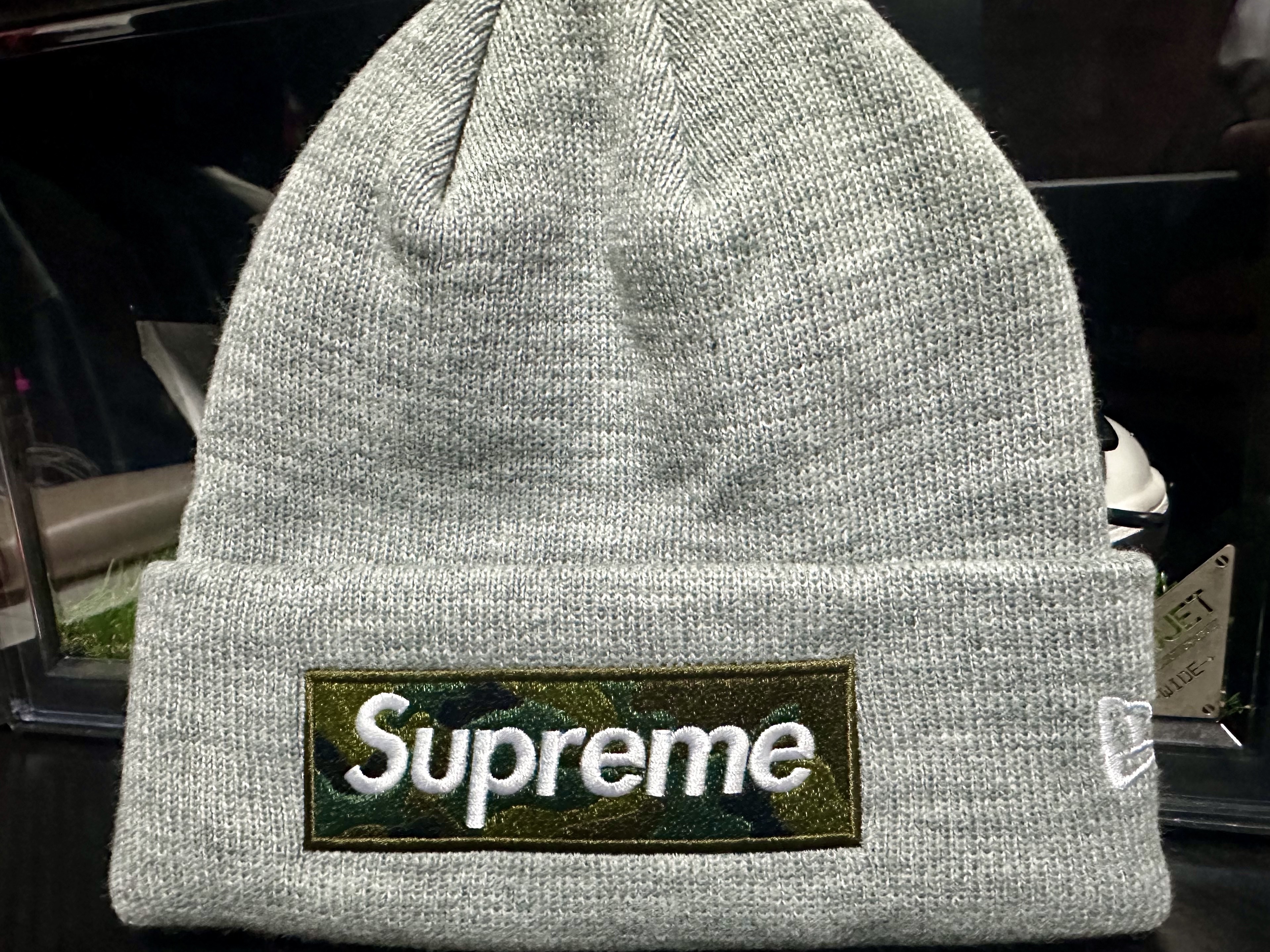 Supreme New Era Box Logo Beanie Heather Grey - 23FW 착용 스타일