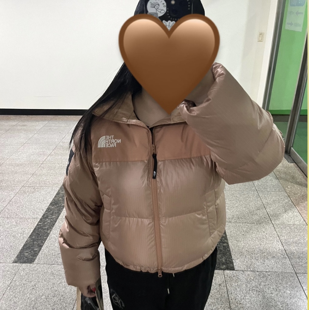 (W) The North Face White Label Novelty Nuptse Down Jacket Beige Brown 착용 스타일