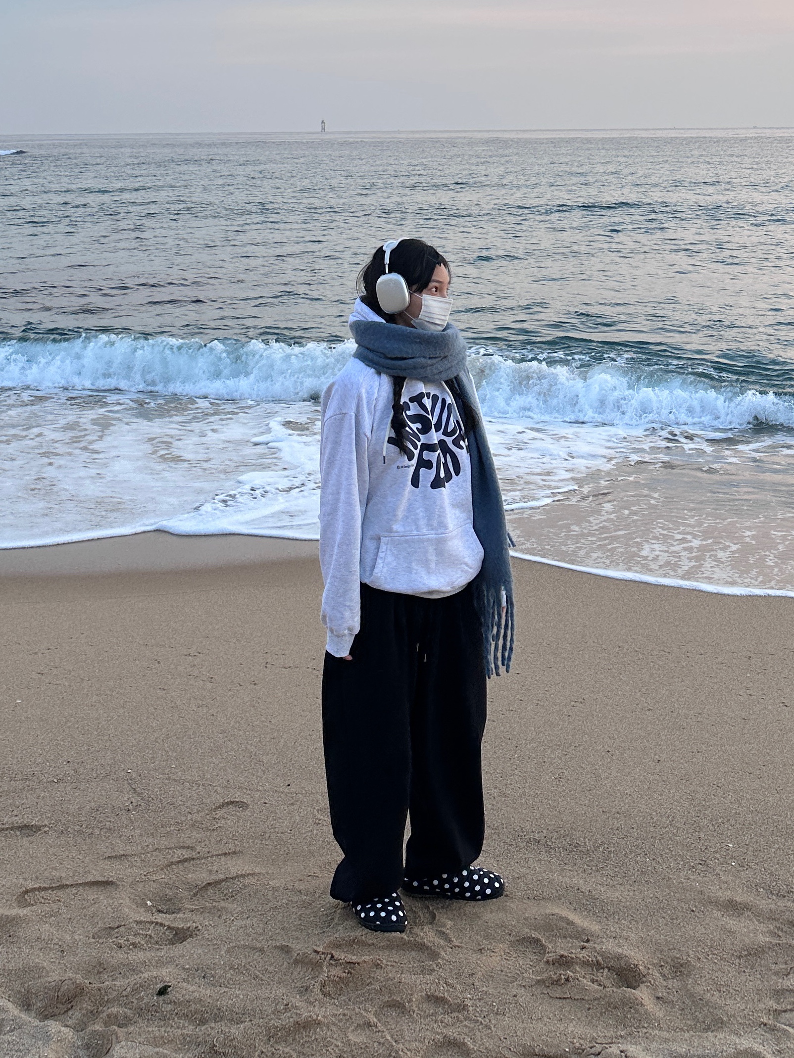Subu Permanent F-Line Dots, Apple AirPods Max Lightning Silver (Korean Ver.) 착용 스타일