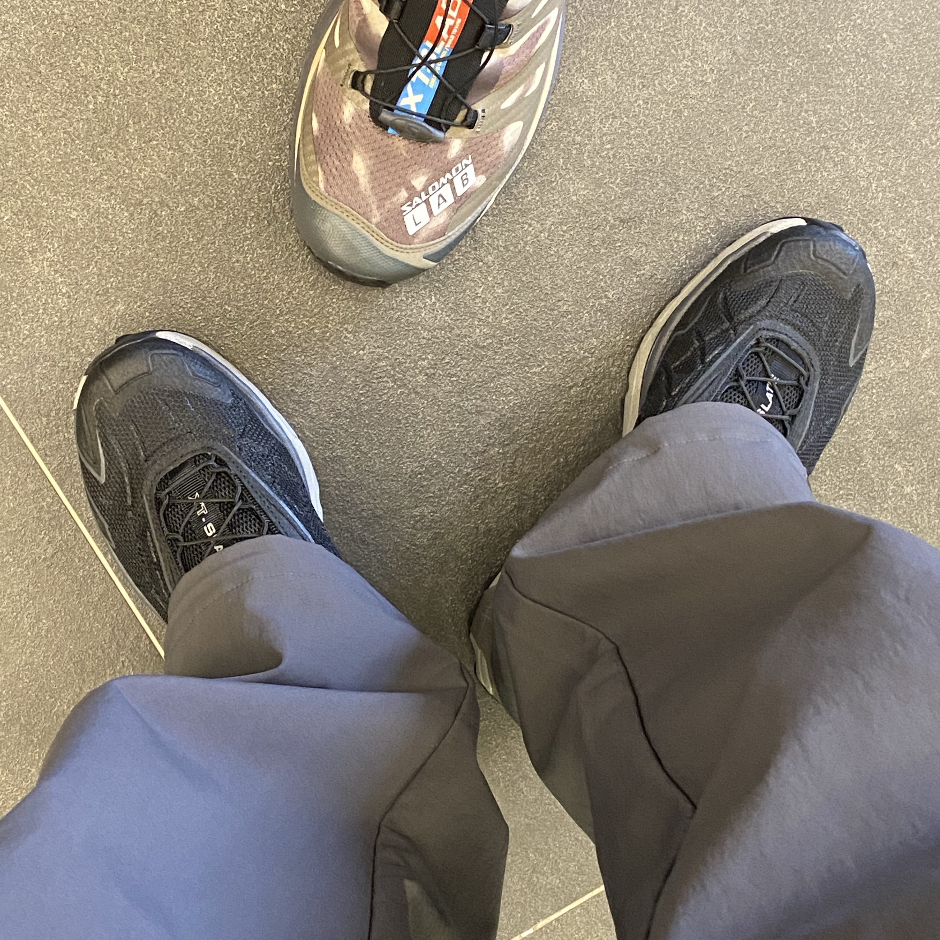 Salomon XT-Slate ADV Black Ebony, Salomon XT-4 ADV Bungee Cord 착용 스타일