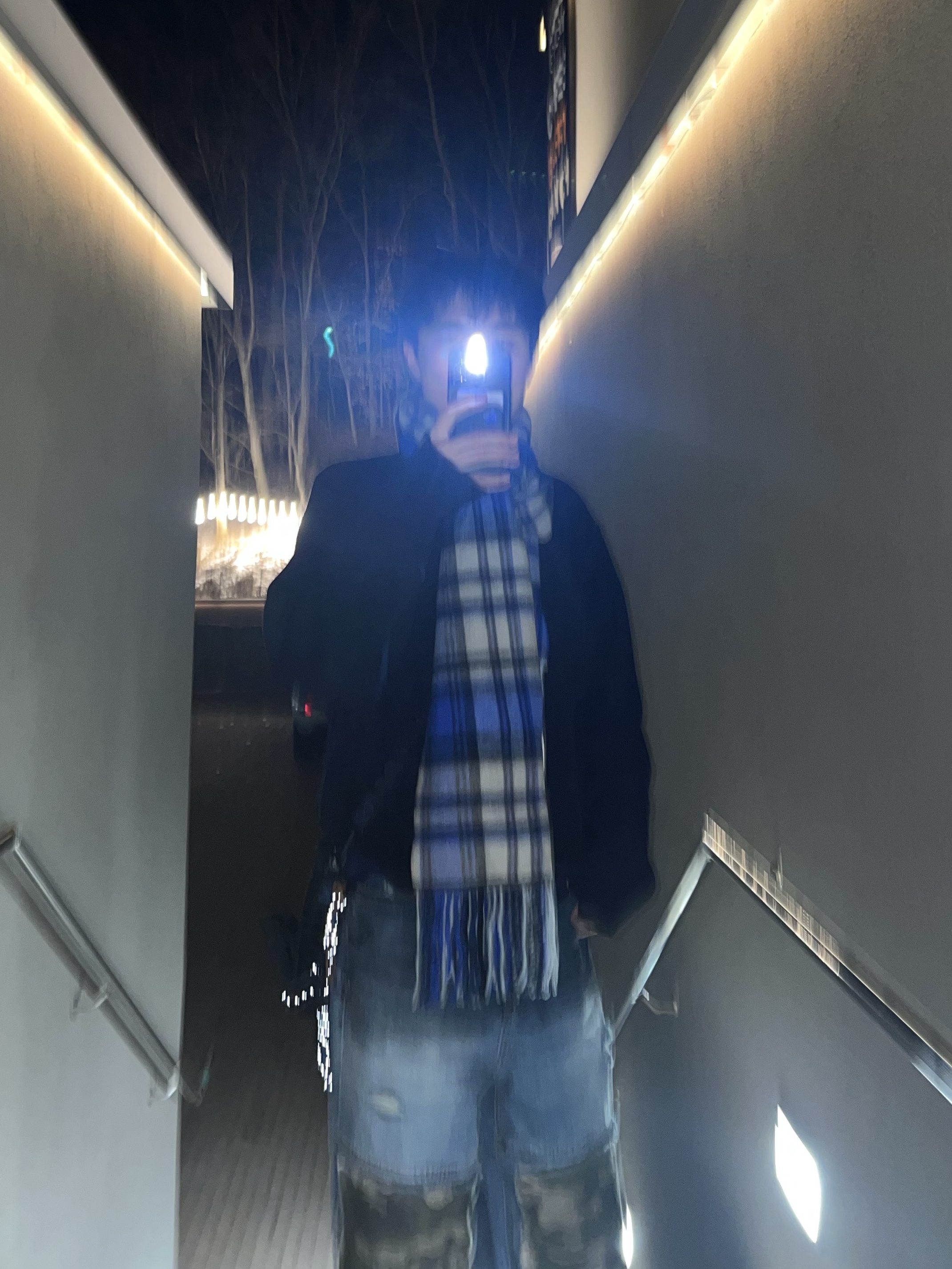 Ader Error Moc Camel, Ader Error Revint Plaid Muffler Z-Blue 착용 스타일 - 2