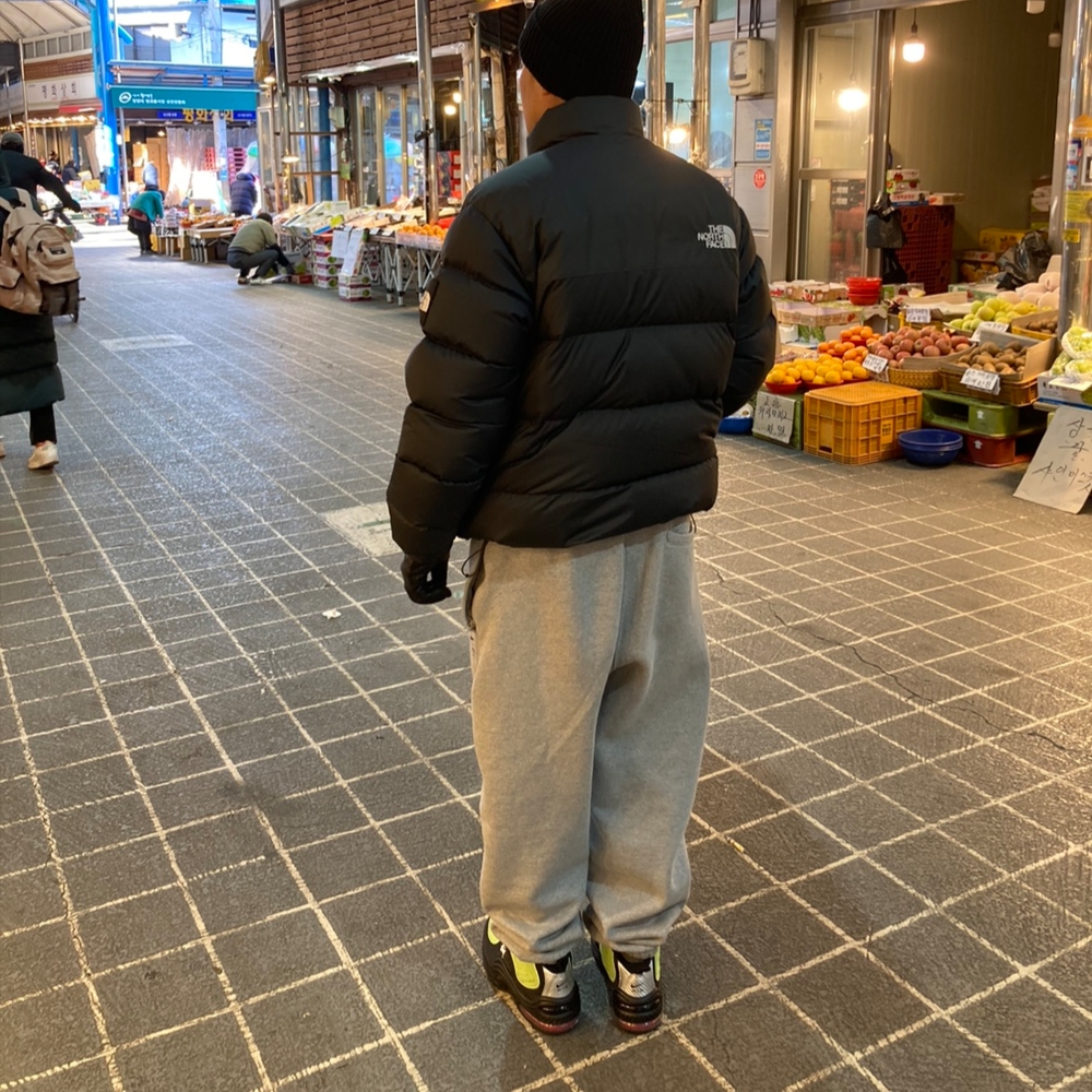Nike x Stussy Air Penny II Vivid Green and Black 착용 스타일