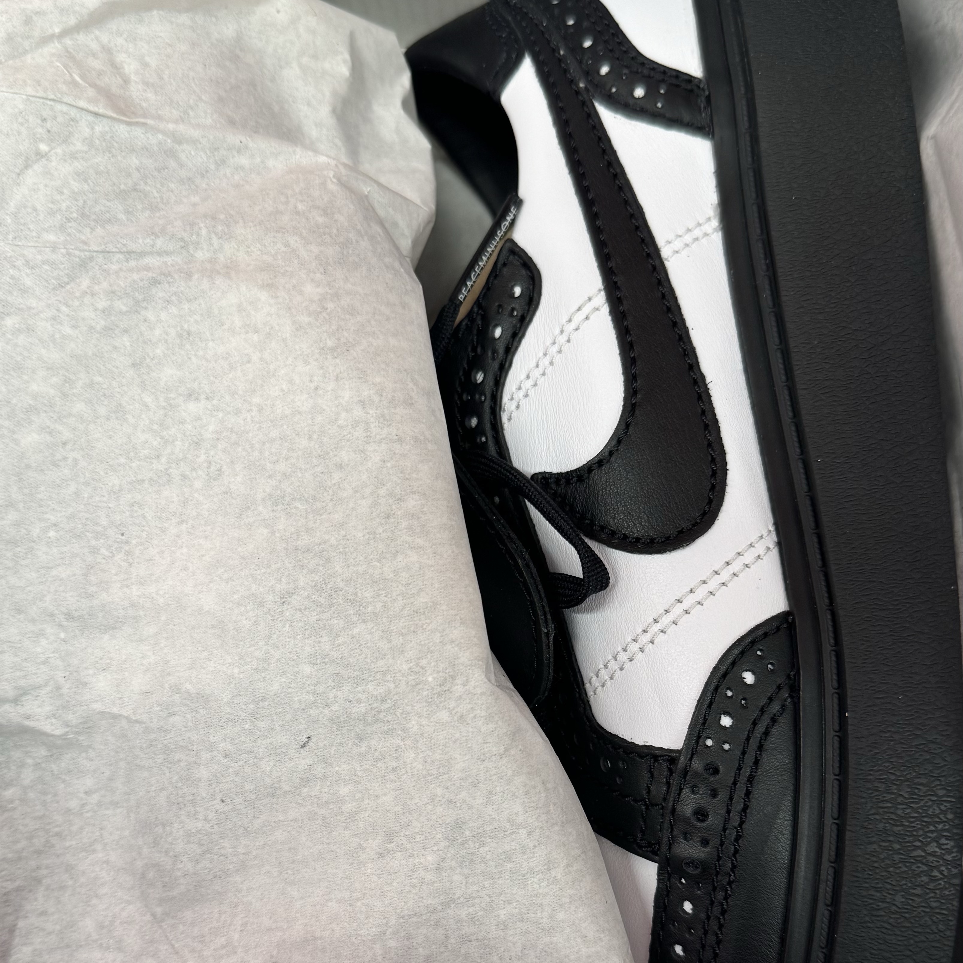 Nike x Peaceminusone Kwondo1 Black and White 착용 스타일