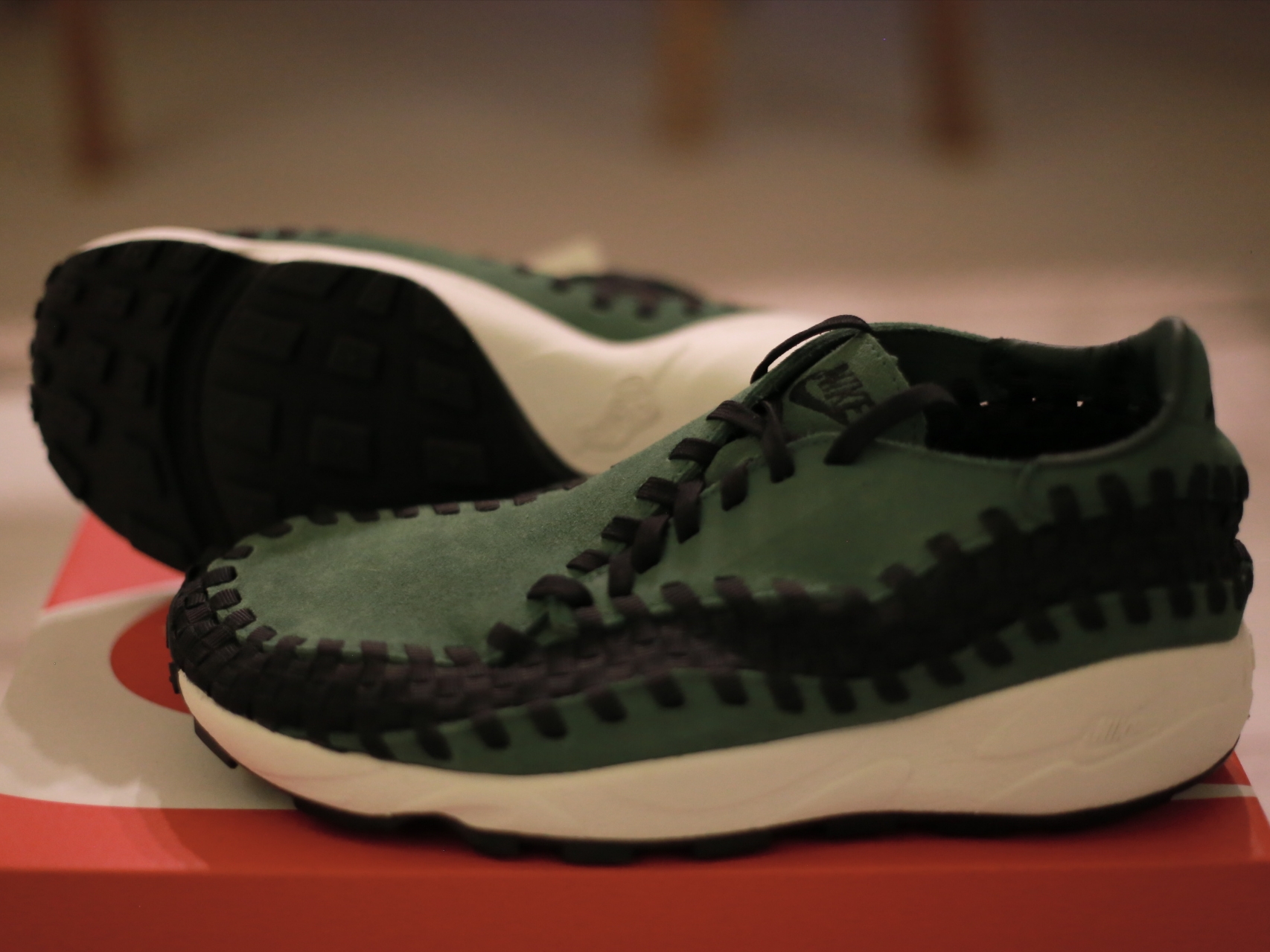 (W) Nike Air Footscape Woven Fir 착용 스타일 - 4