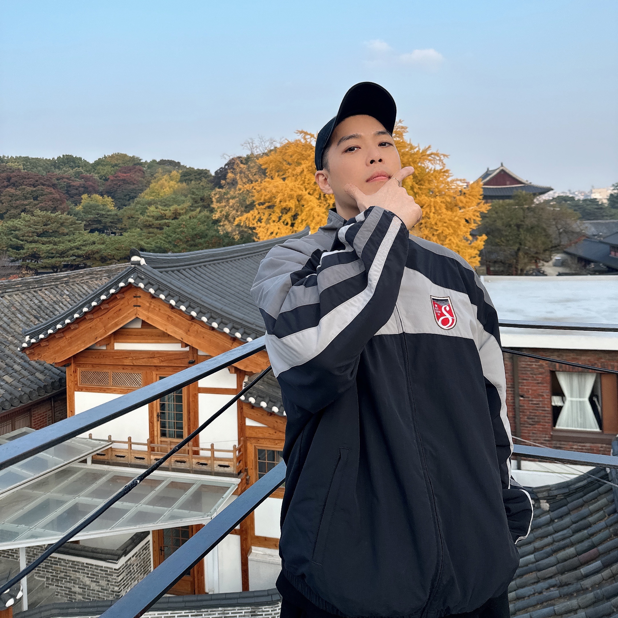 Supreme x Umbro Track Jacket Black - 23SS 착용 스타일