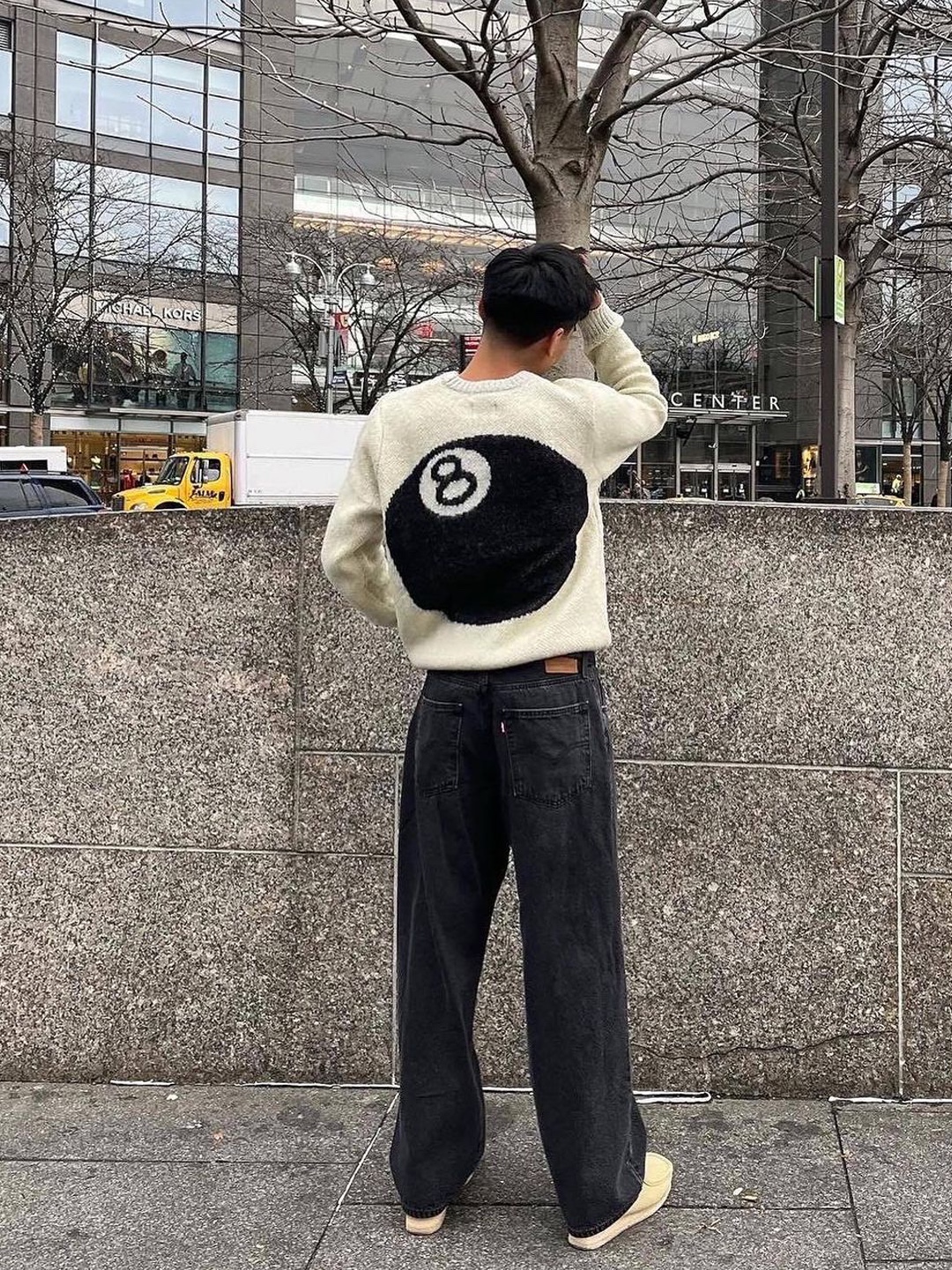 Stussy 8 Ball Heavy Brushed Mohair Sweater Cream, Stussy Curly S Sweater Green 착용 스타일 - 2