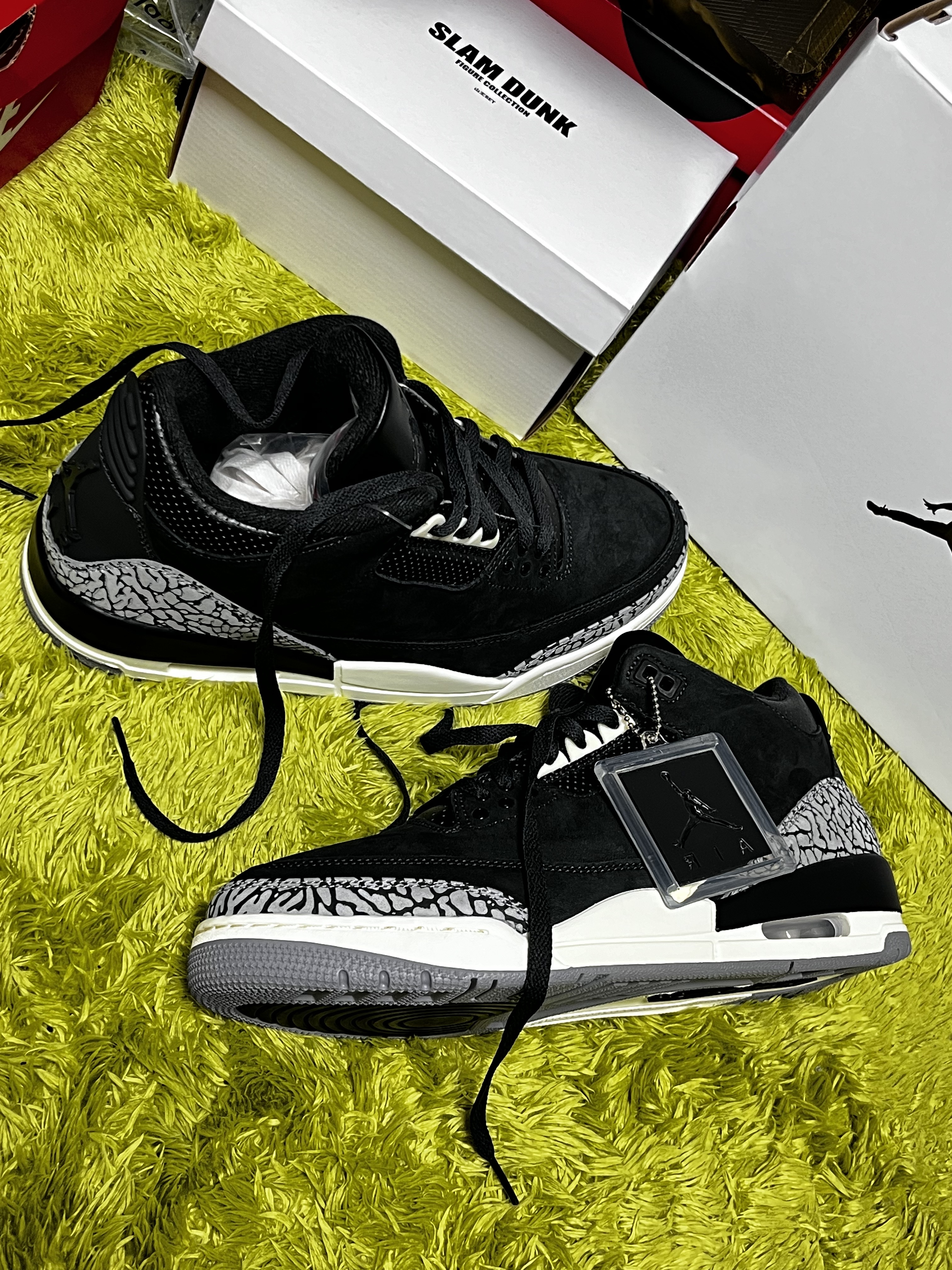 (W) Jordan 3 Retro Off Noir Black 착용 스타일 - 5