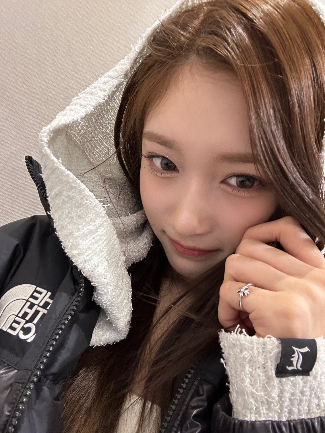 The North Face 1996 Eco Nuptse Jacket Black 착용 스타일 - 2