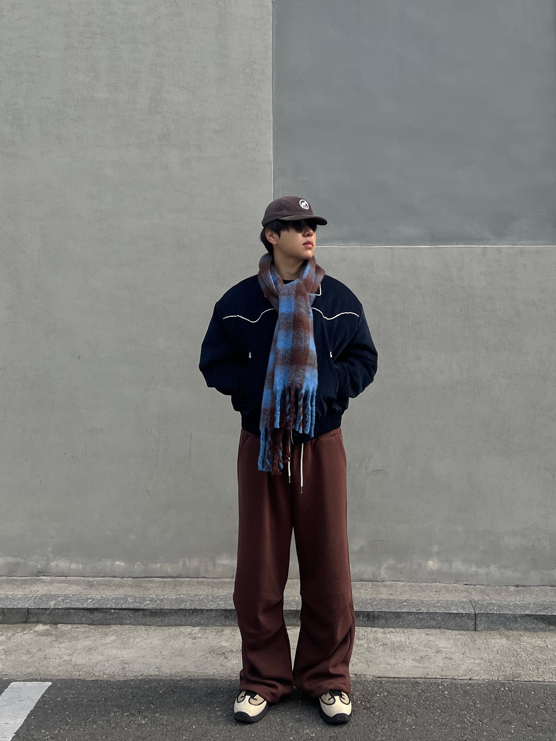 Nike x Stussy Air Penny II Rattan and Limestone 착용 스타일 - 2