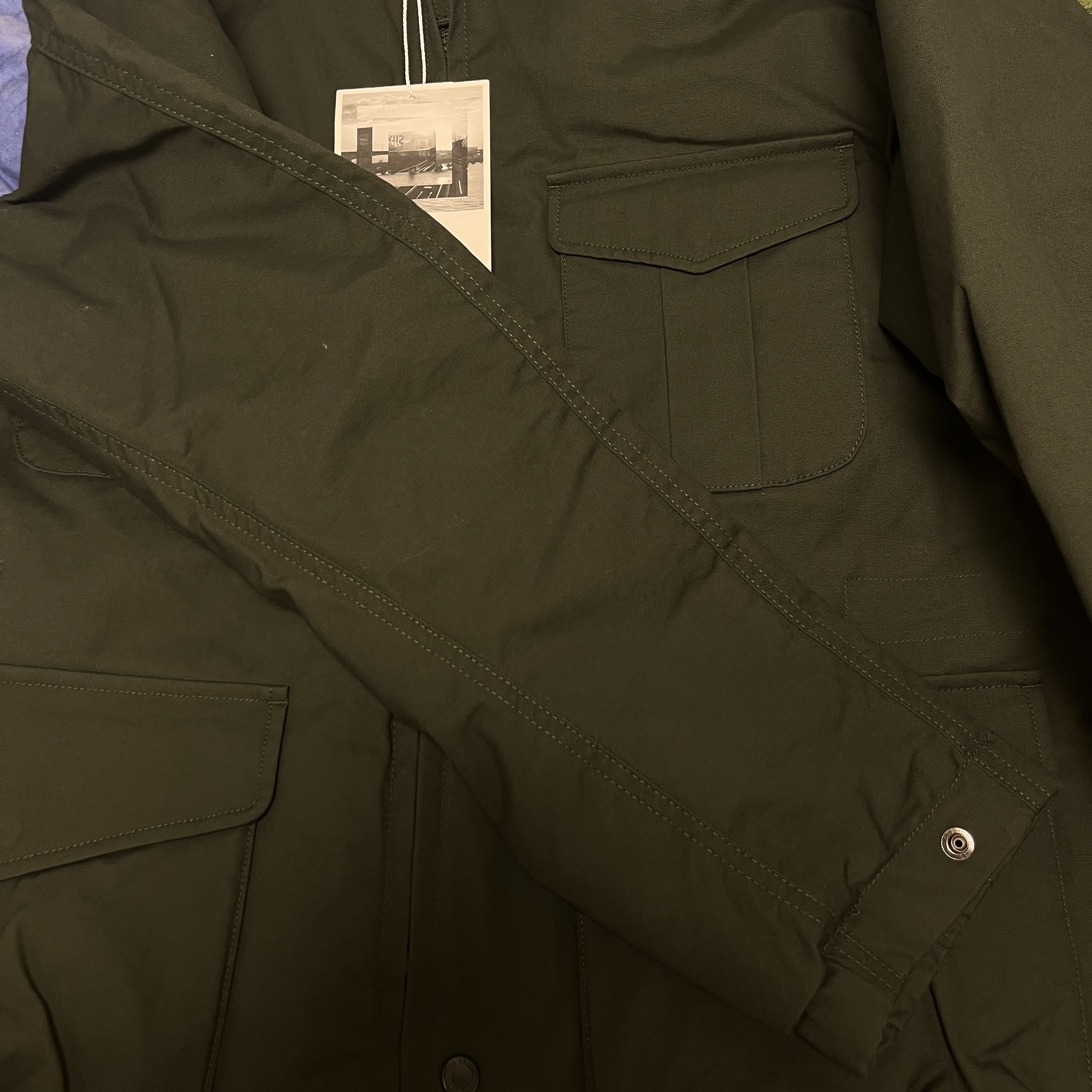Uniqlo x Engineered Garments Pufftech Utility Jacket Olive 착용 스타일 - 3
