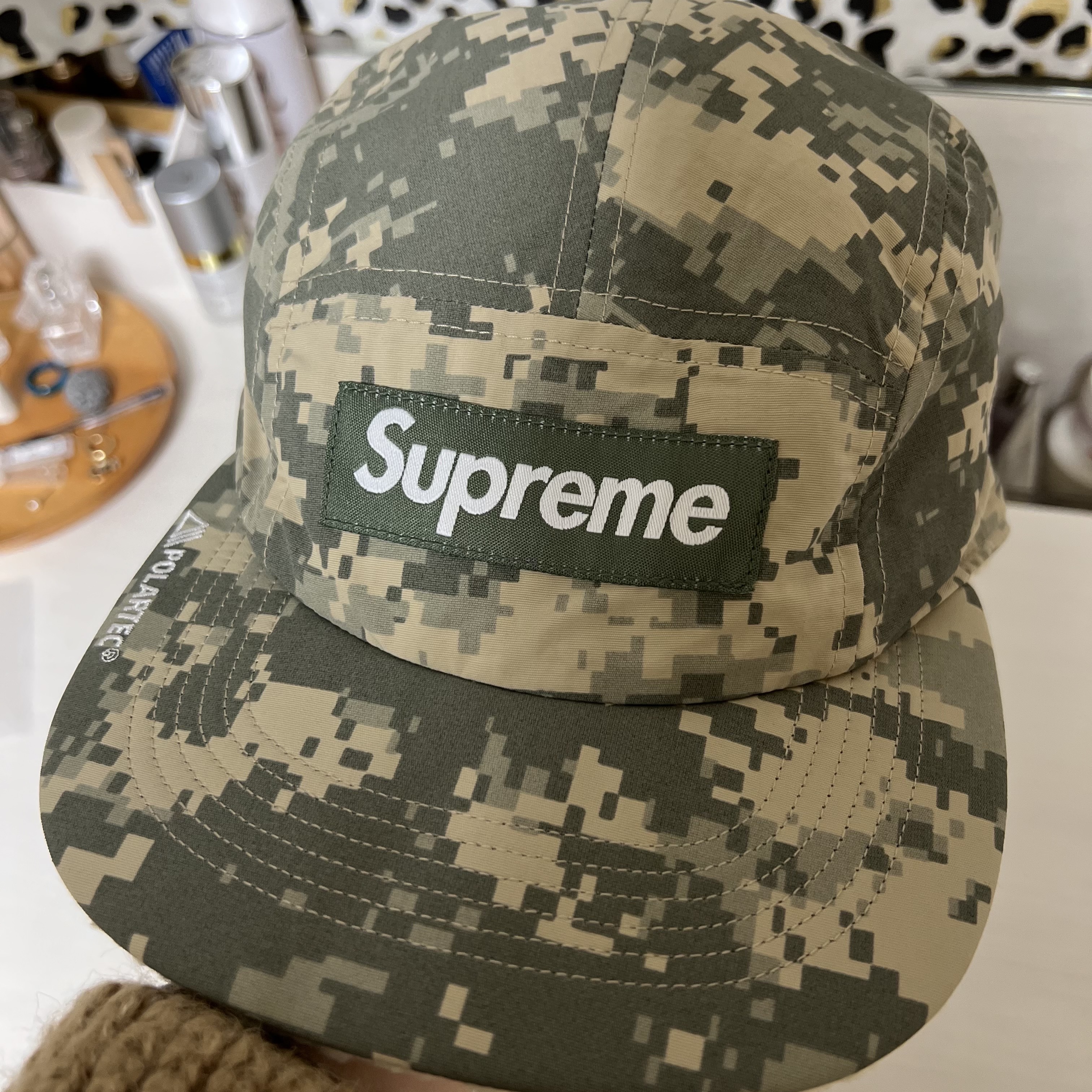 Supreme Polartec Shearling Reversible Camp Cap Digi Camo - 23FW 착용 스타일 - 2