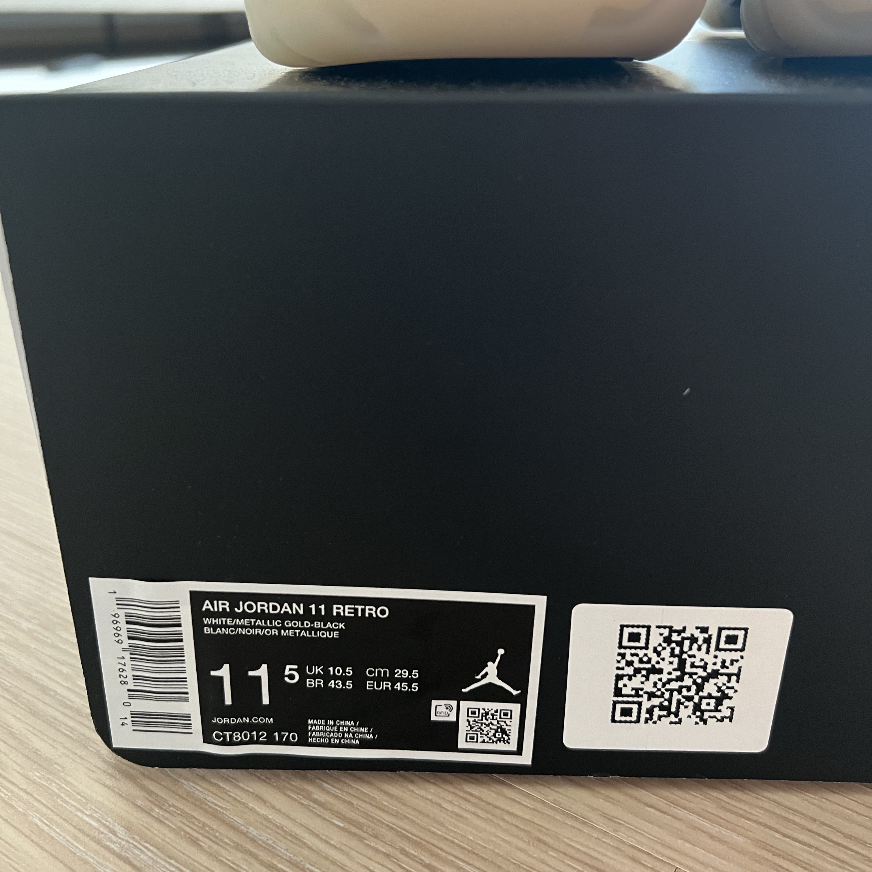 Jordan 11 Retro Gratitude 착용 스타일 - 2