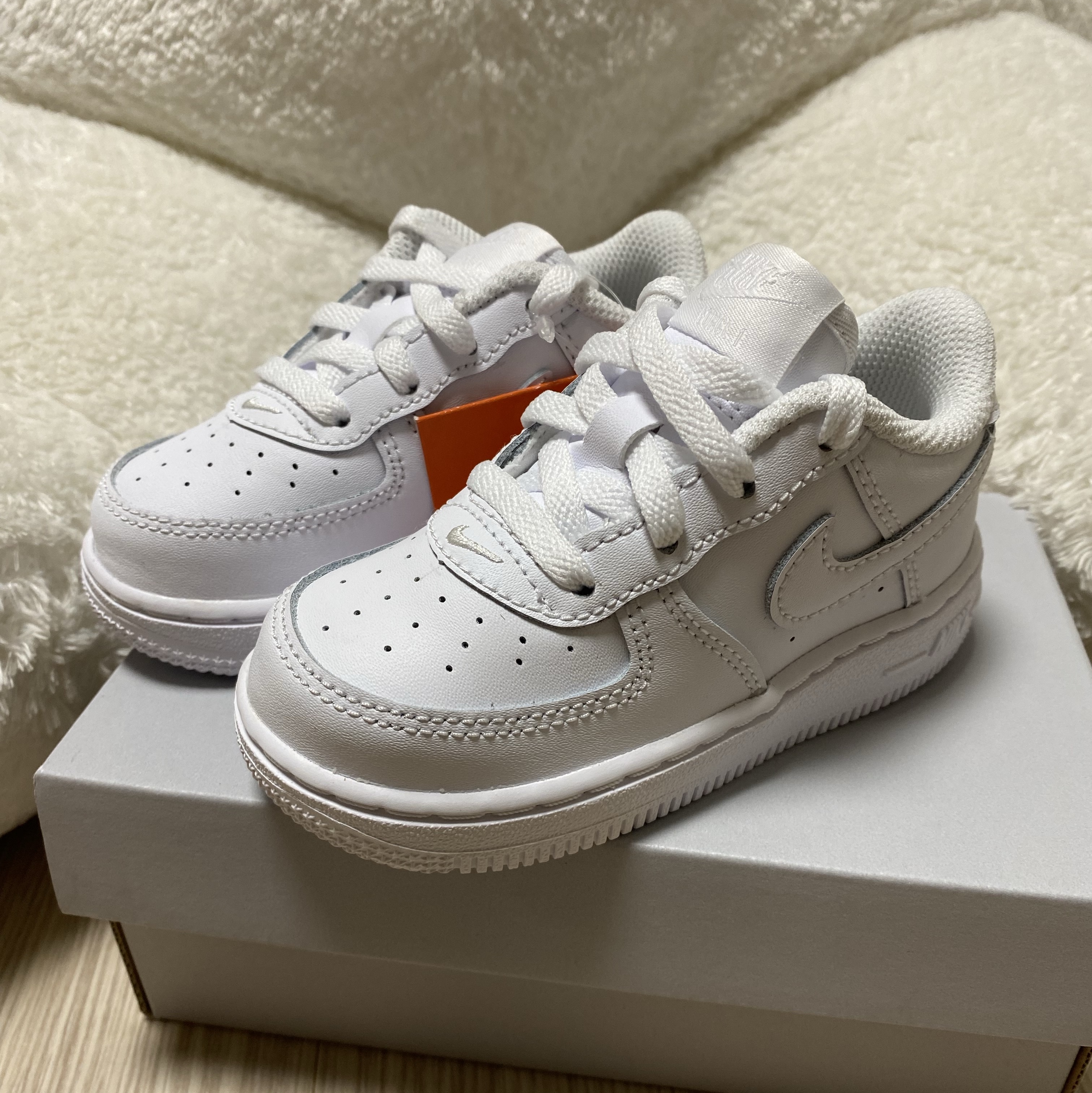 (TD) Nike Force 1 '18 Triple White 착용 스타일