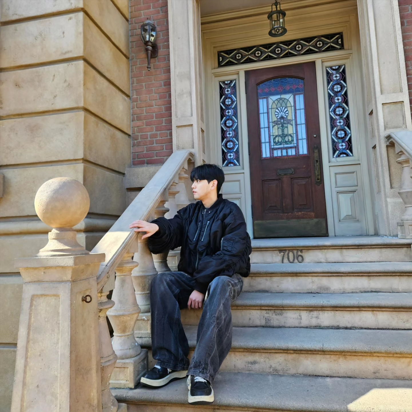 Converse x Drkshdw Turbowpn Black Cream, OMO Larva Shirring Bomber Jacket Black 착용 스타일 - 5