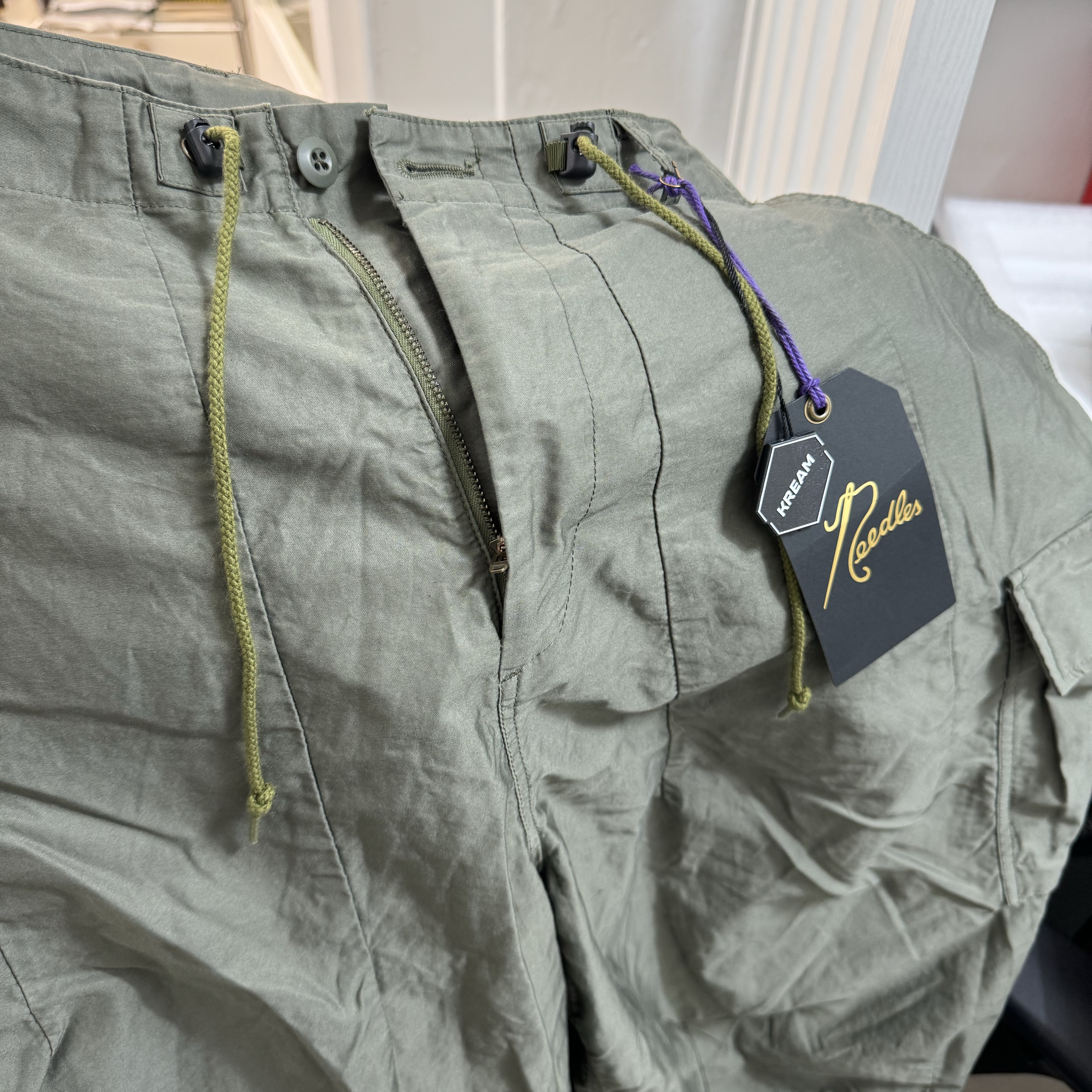 Needles H.D. BDU Pants Olive 착용 스타일