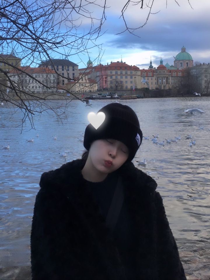 Ganni Wool Beanie Black 착용 스타일 - 1