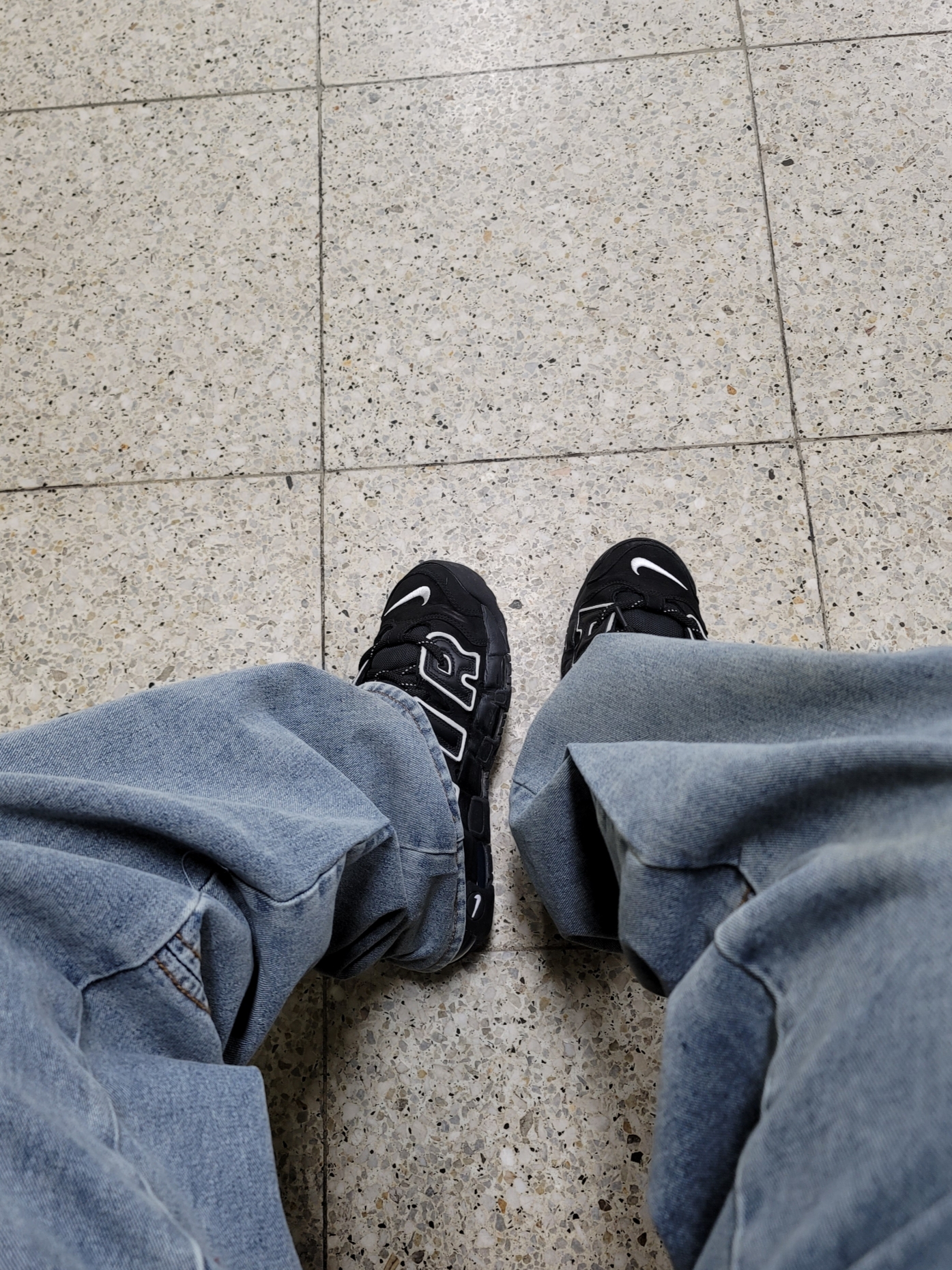 Nike x Ambush Air More Uptempo Low Black and White 착용 스타일