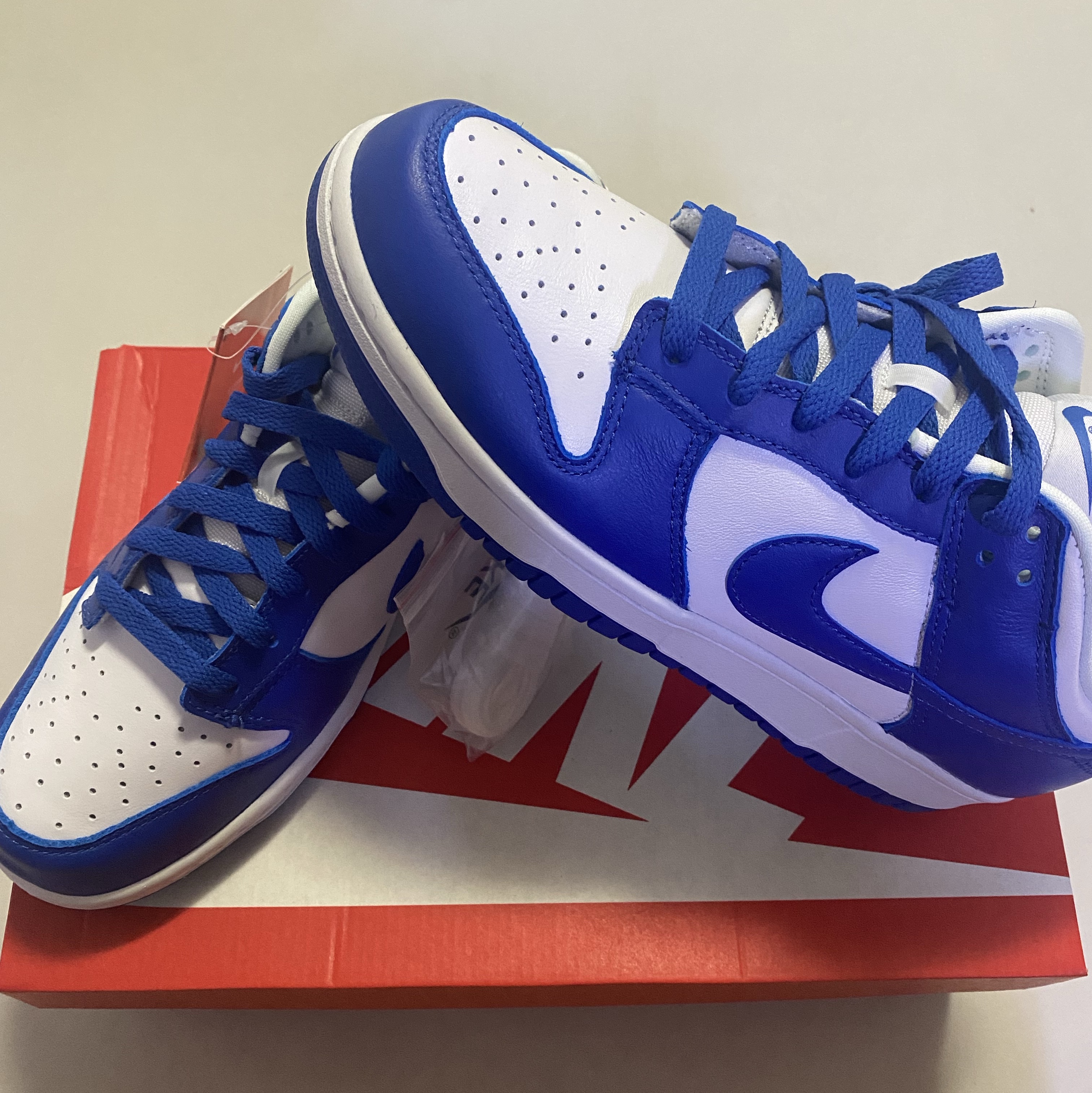 Nike Dunk Low SP Kentucky 2022 착용 스타일
