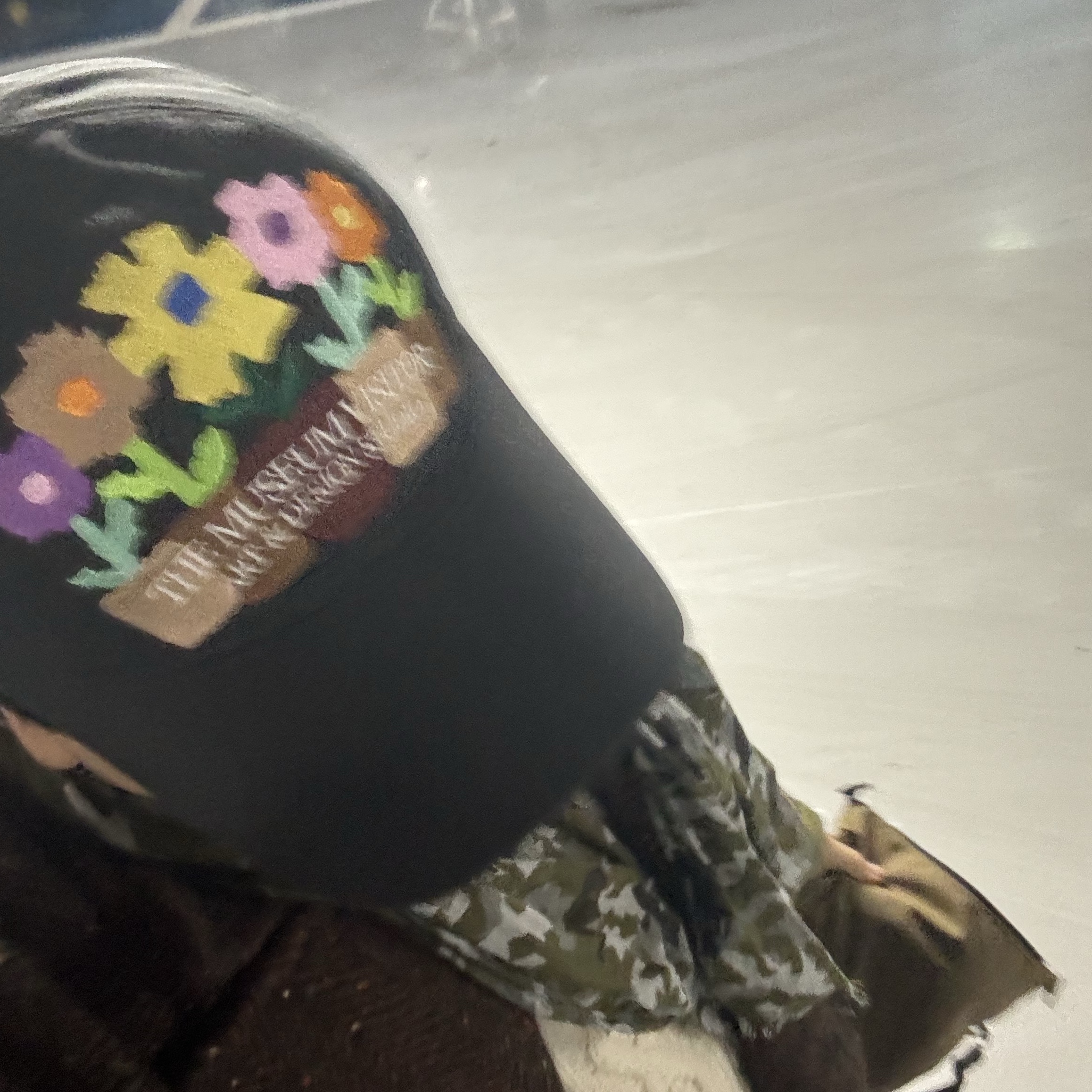 The Museum Visitor Five Flower Pot Ball Cap Brown 착용 스타일