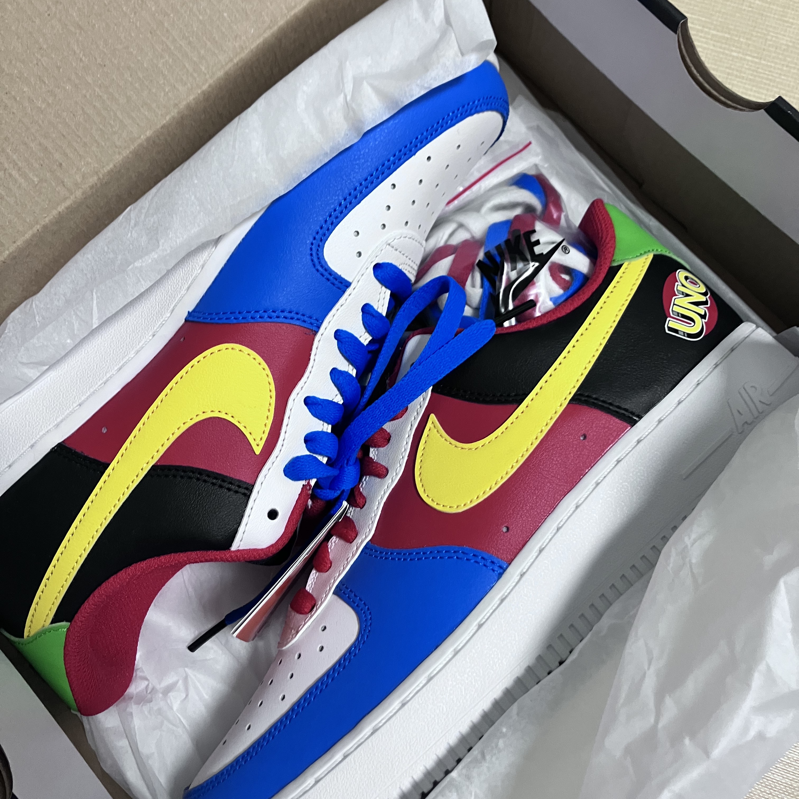 Nike x UNO Air Force 1 '07 QS White Yellow Zest 착용 스타일
