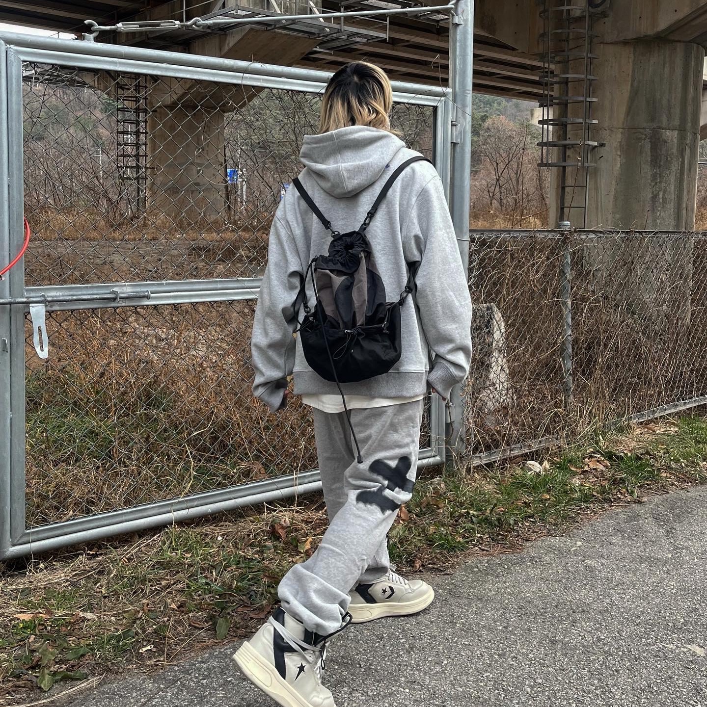 Converse x Drkshdw Turbowpn Pelican 착용 스타일 - 1