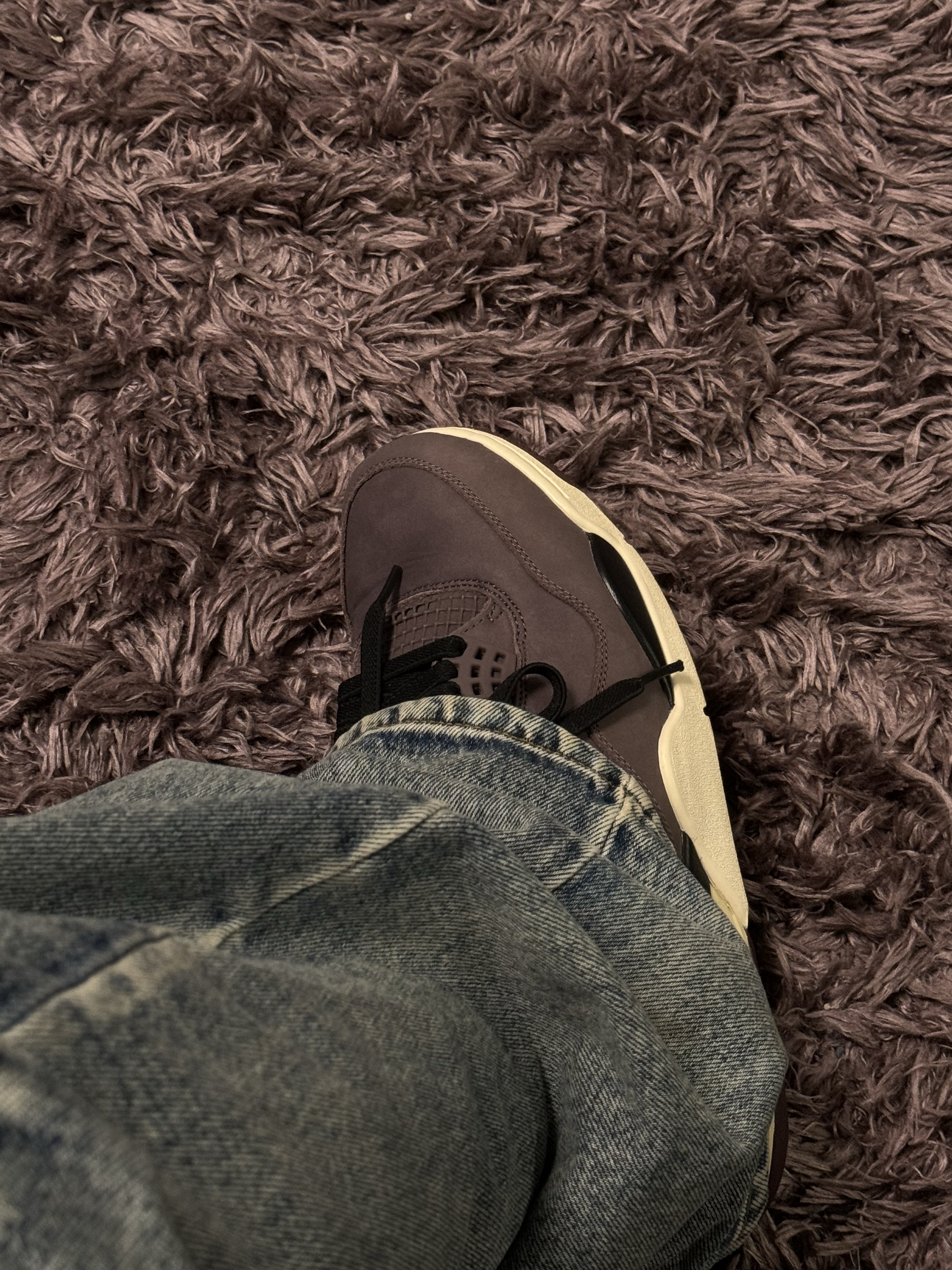 Jordan 4 x A Ma Maniere Retro Violet Ore 착용 스타일 - 2