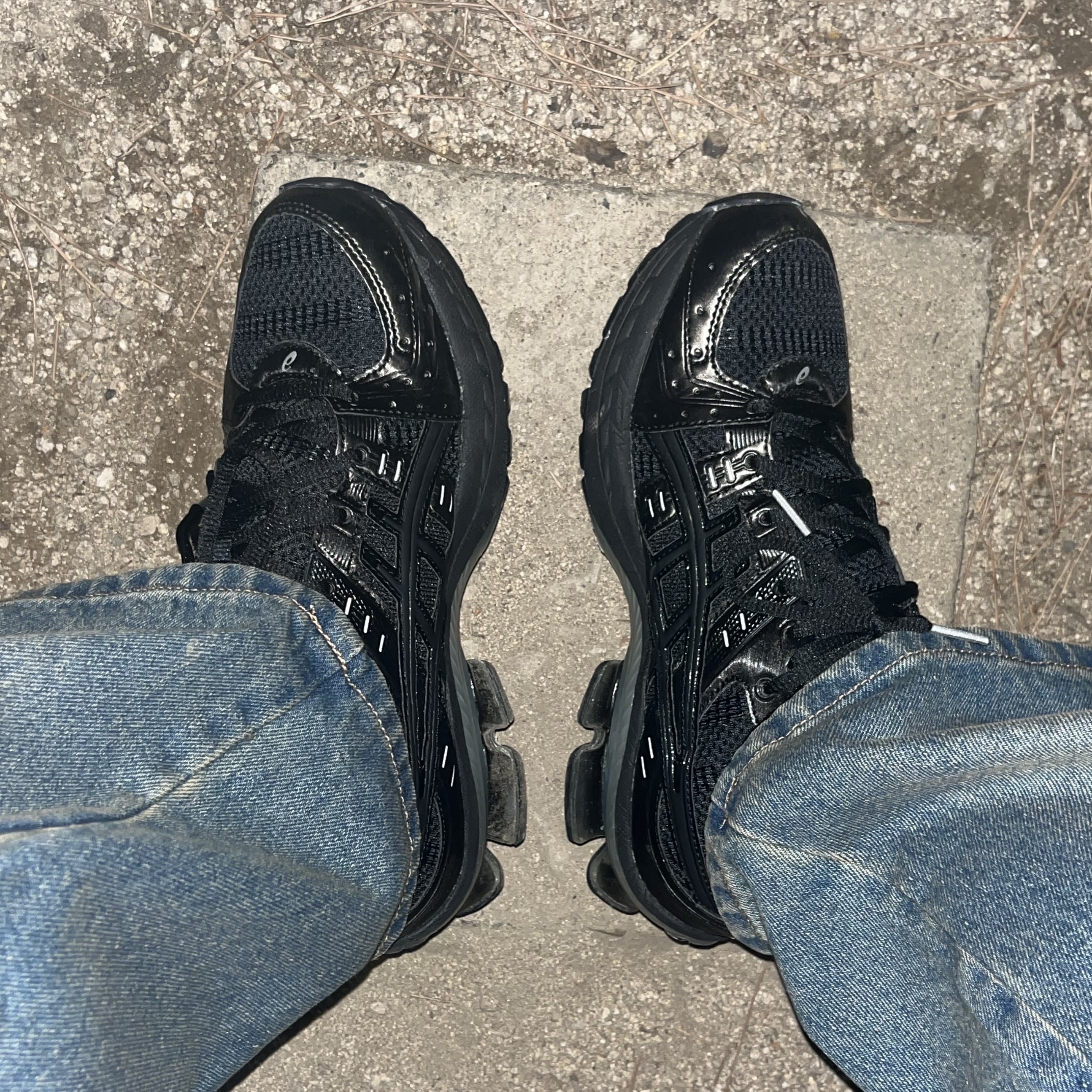 Asics Gel Kinsei OG Black 착용 스타일 - 1