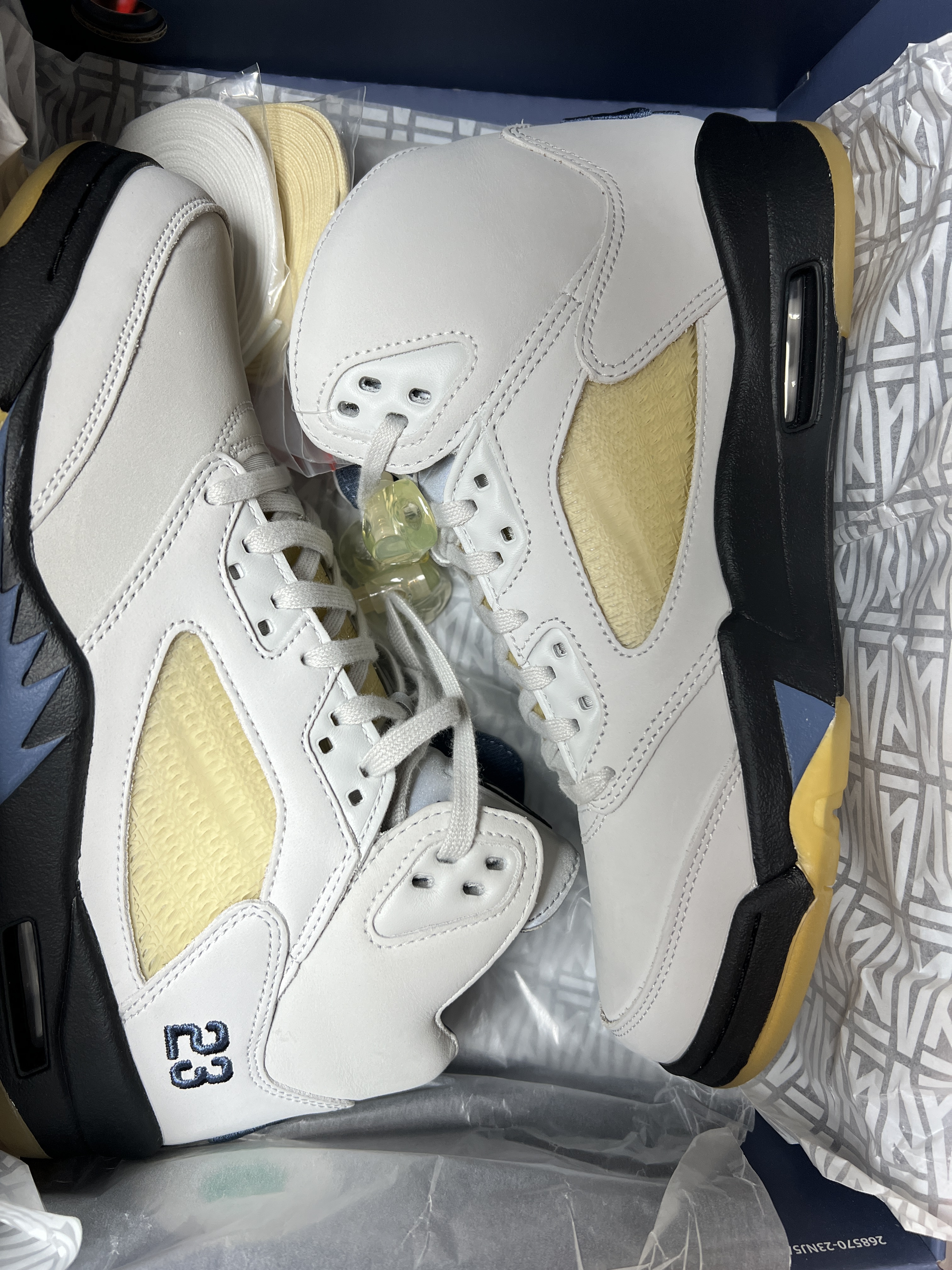 (W) Jordan 5 x A Ma Maniere Retro Dawn 착용 스타일