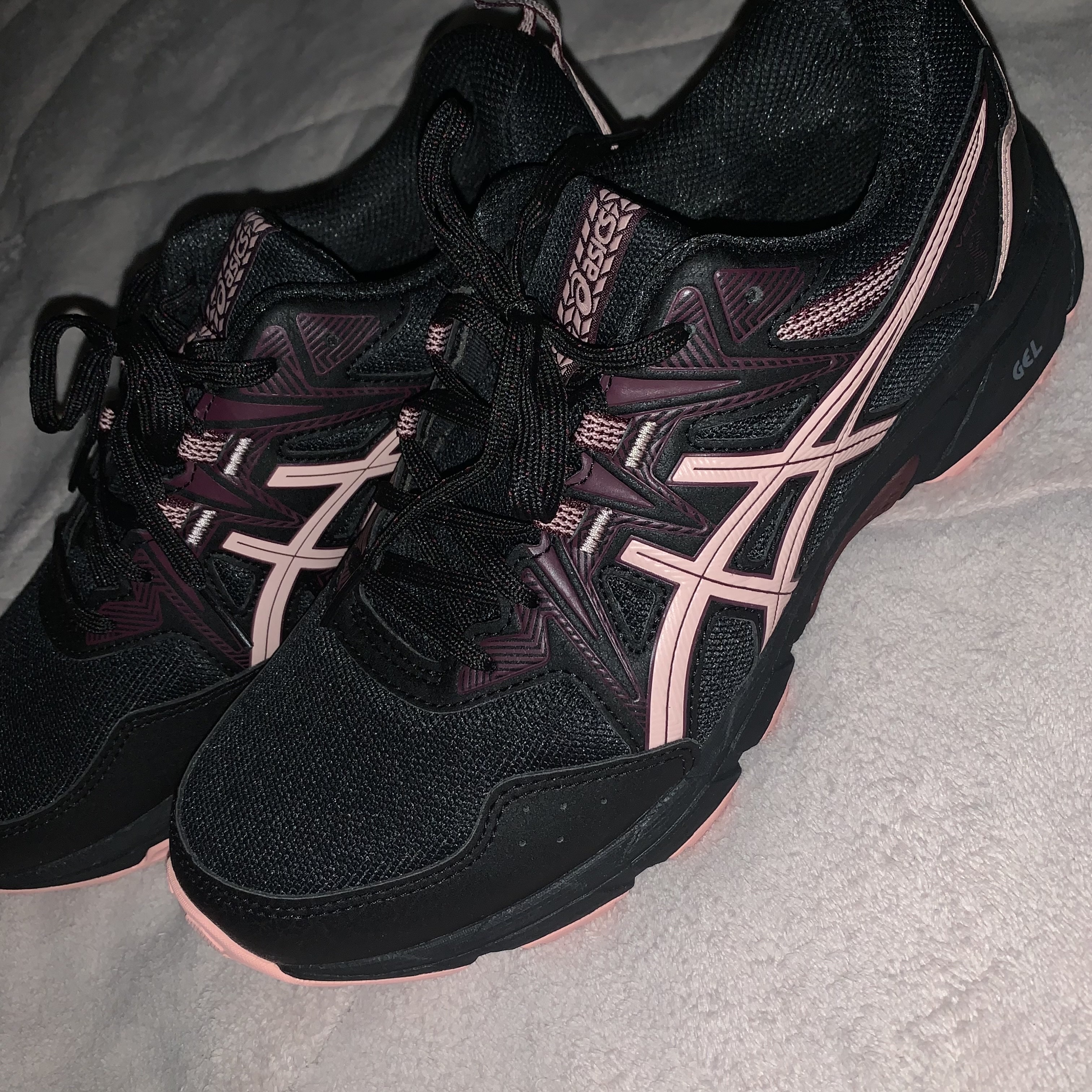 (W) Asics Gel-Venture 8 Black Frosted Rose 착용 스타일 - 4