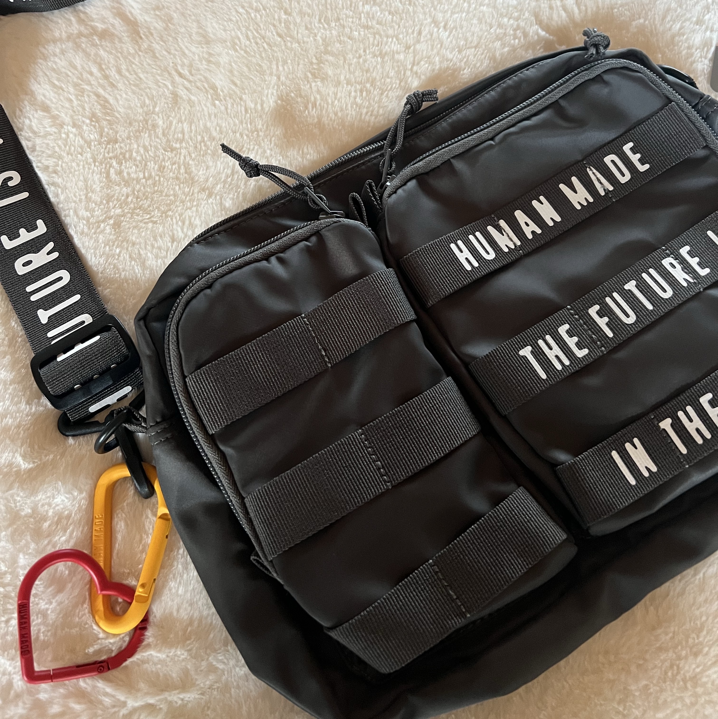 Human Made Military Pouch Large Gray 착용 스타일