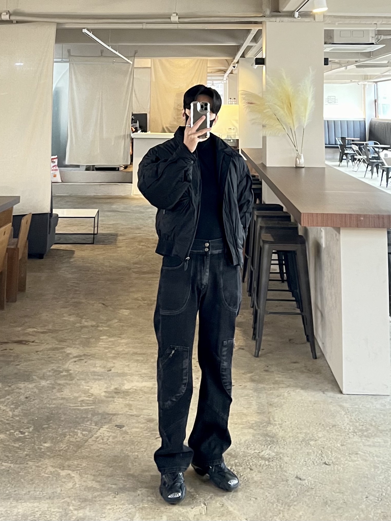 (W) Balenciaga Tyrex Sneakers Black, Balenciaga Tyrex Sneakers Black 착용 스타일