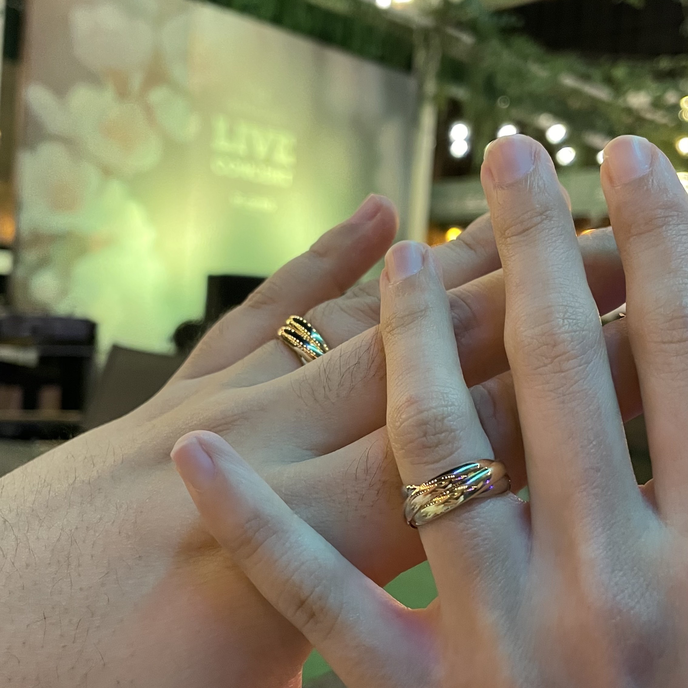 Cartier Trinity Ring Classic White Gold Yellow Gold Rose Gold 착용 스타일