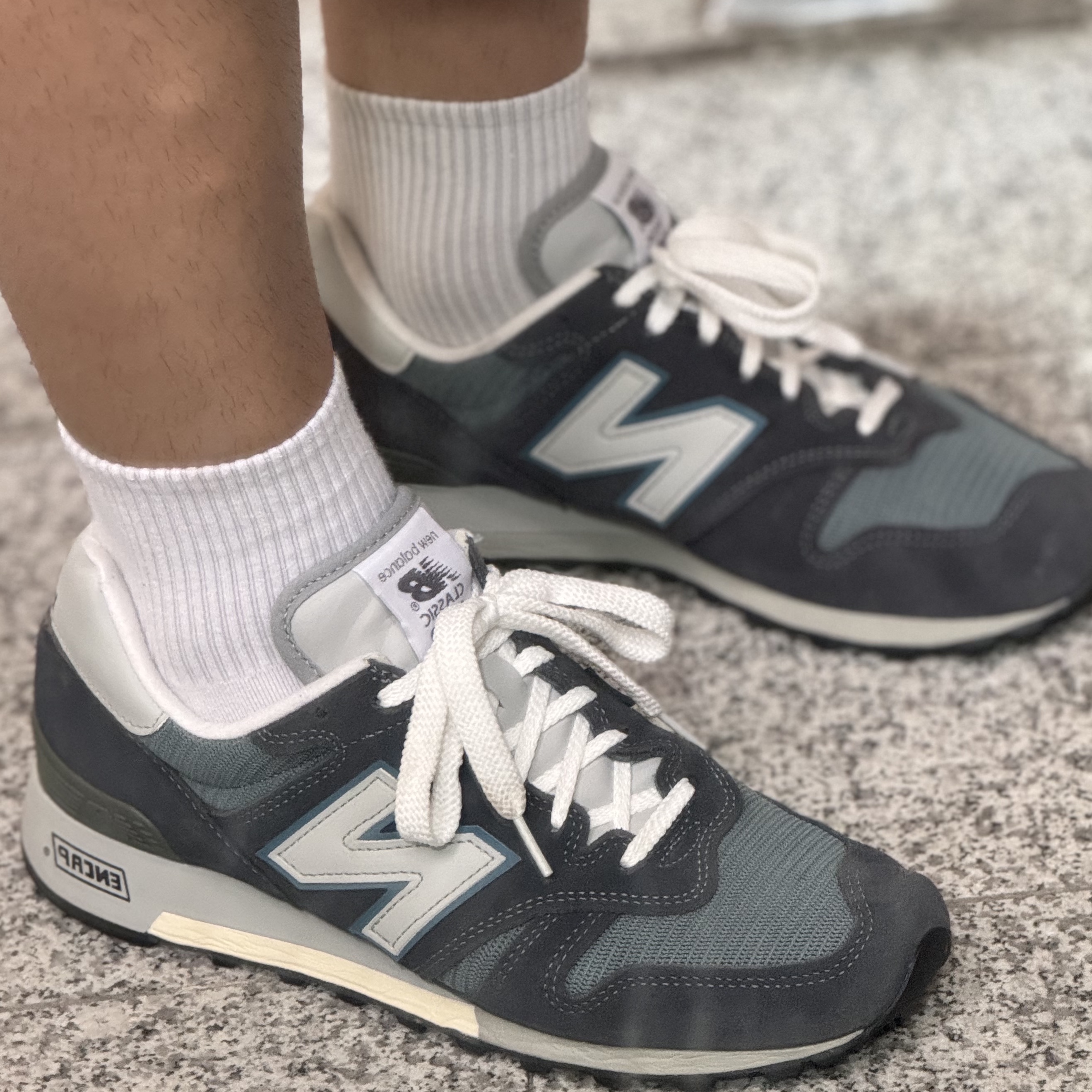 New Balance 1300 Made in USA Steel Blue - D Standard 착용 스타일