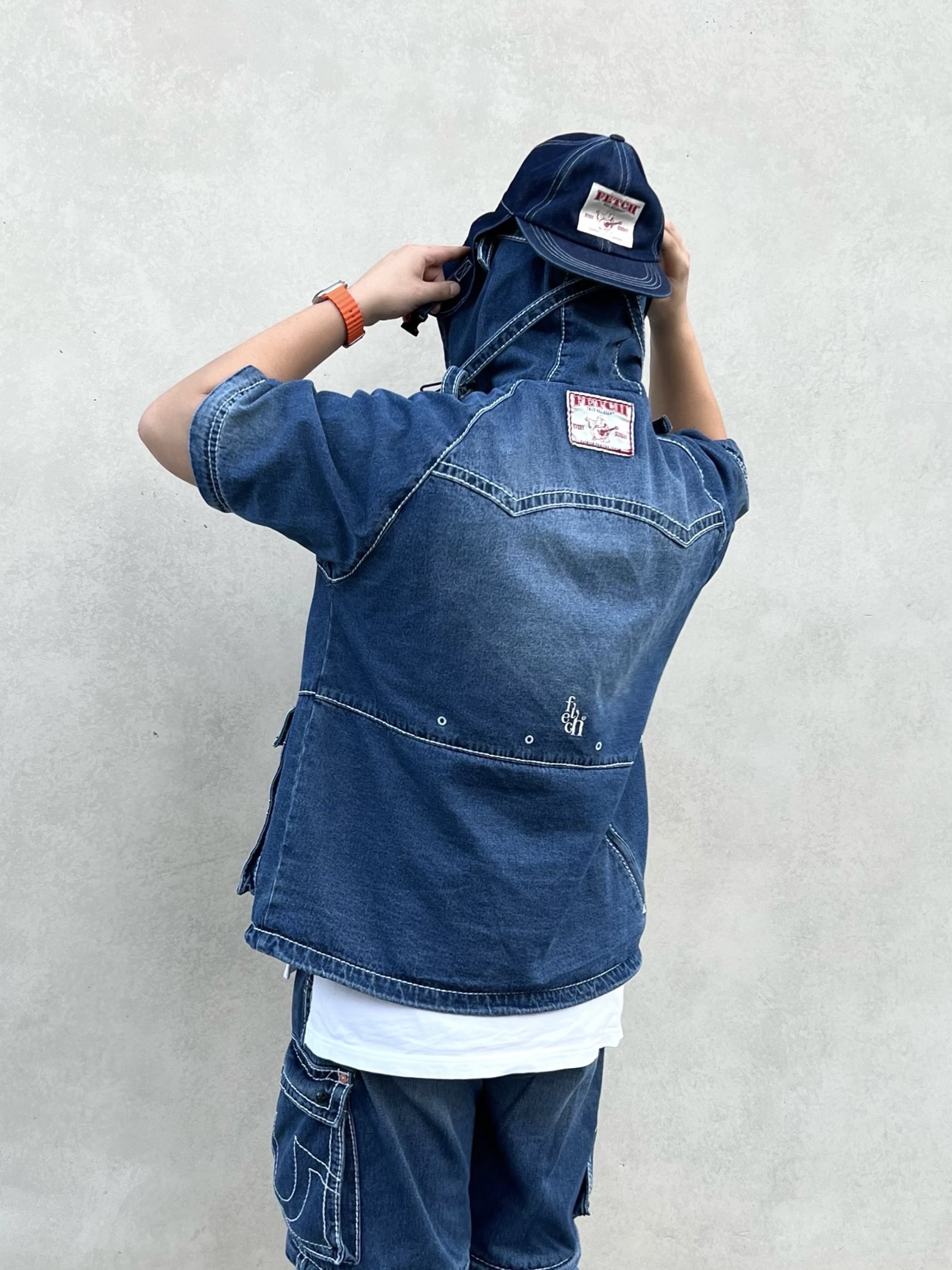 True Religion x Fetch Denim Cap Indigo, True Religion x Fetch Denim Separate Parka Indigo 착용 스타일 - 1
