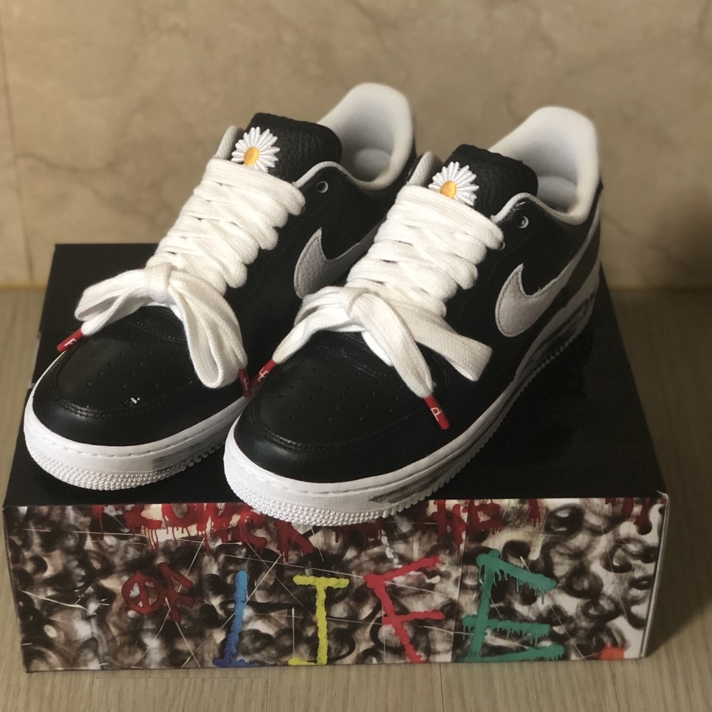 Nike x Peaceminusone Air Force 1 Low Para-Noise 착용 스타일