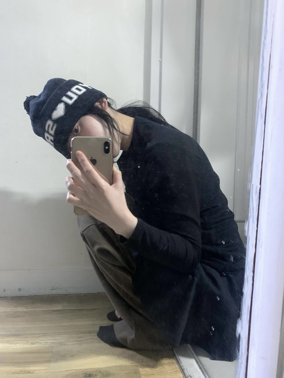 Safarispot You Love Beanie Black, Safarispot You Love Beanie Mint 착용 스타일
